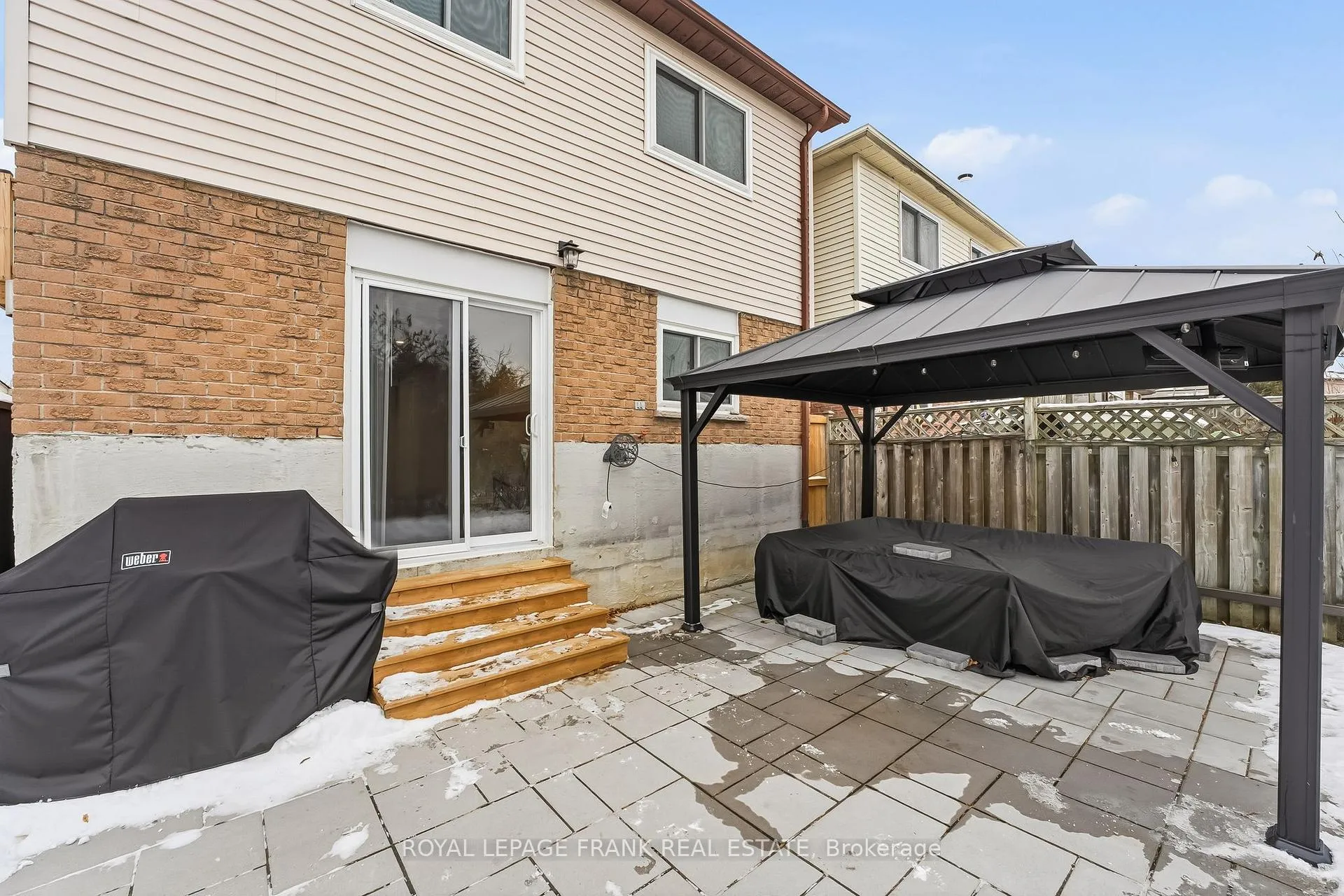 Photo 36 of 815 Attersley Drive, Oshawa, Pinecrest — HOMEH