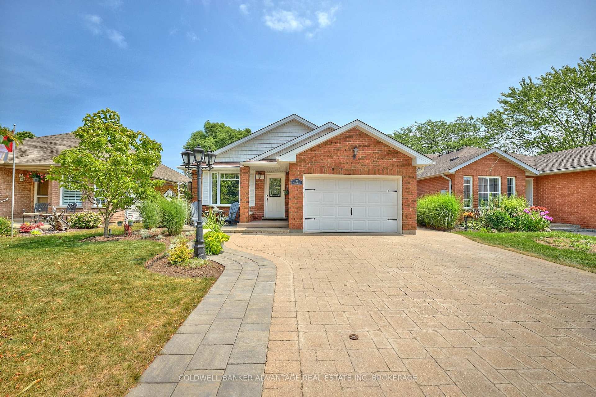 Photo 1 of 33 Tanner Drive, Pelham, Fonthill — HOMEH