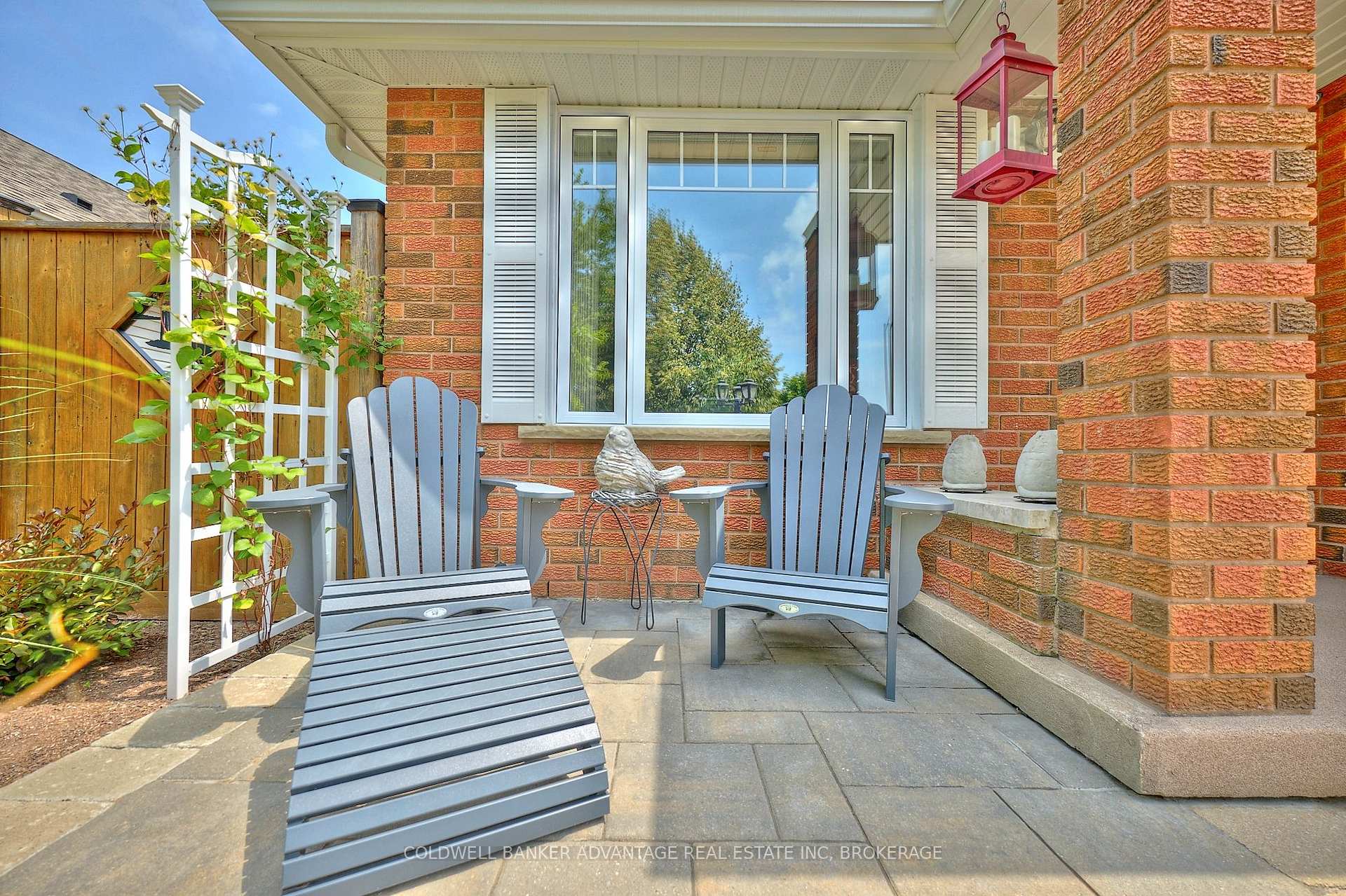Photo 4 of 33 Tanner Drive, Pelham, Fonthill — HOMEH