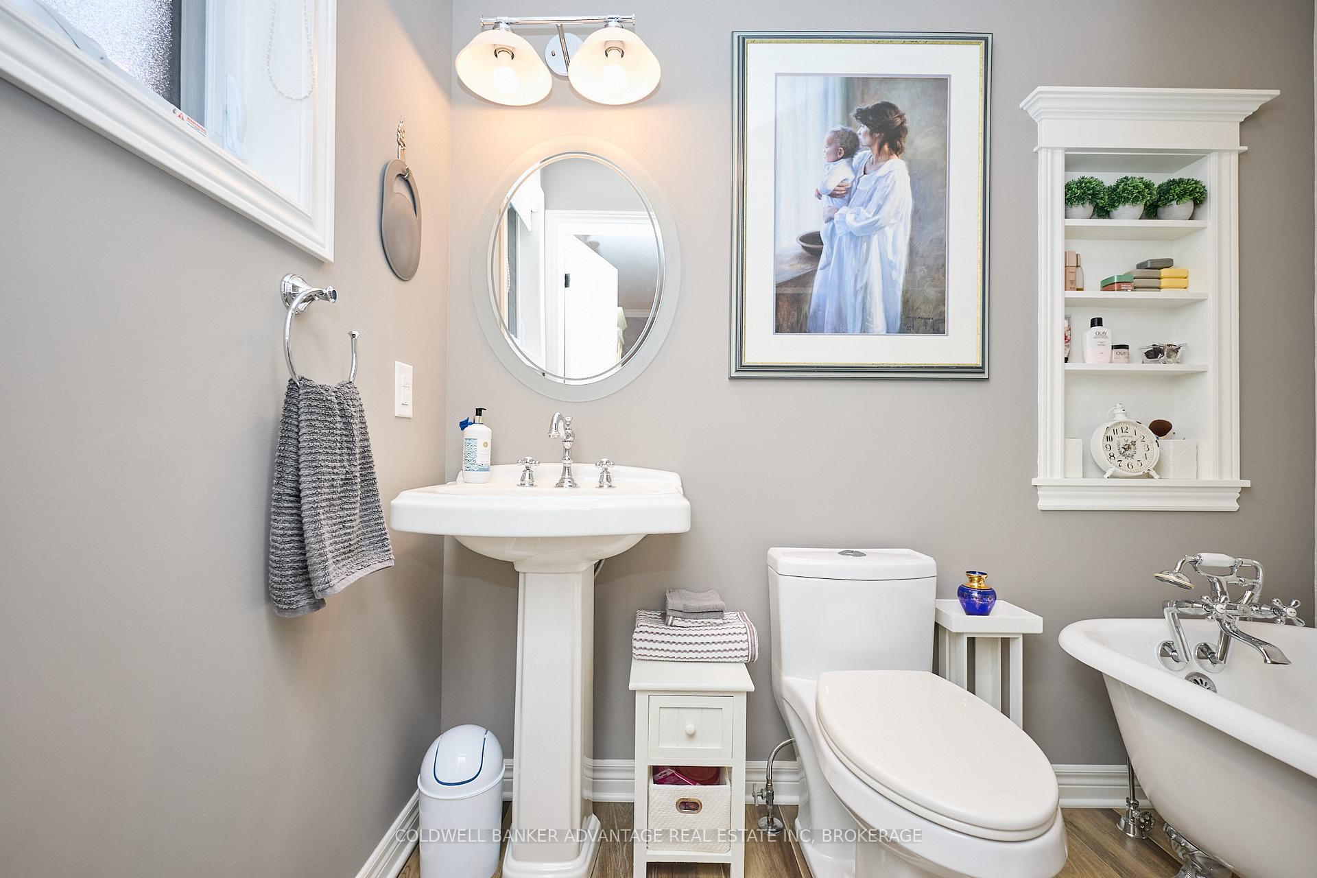 Photo 19 of 33 Tanner Drive, Pelham, Fonthill — HOMEH