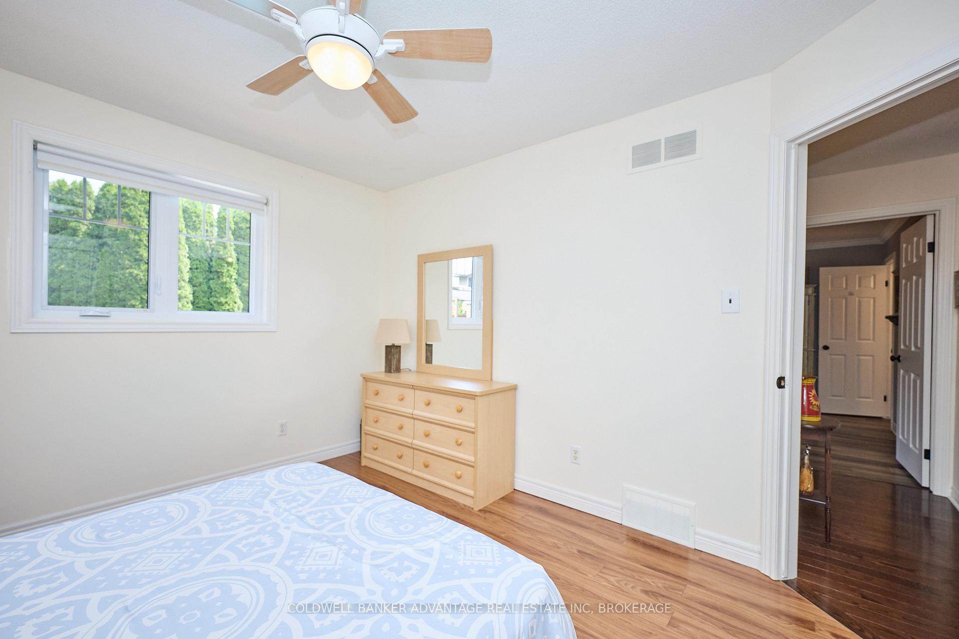 Photo 22 of 33 Tanner Drive, Pelham, Fonthill — HOMEH