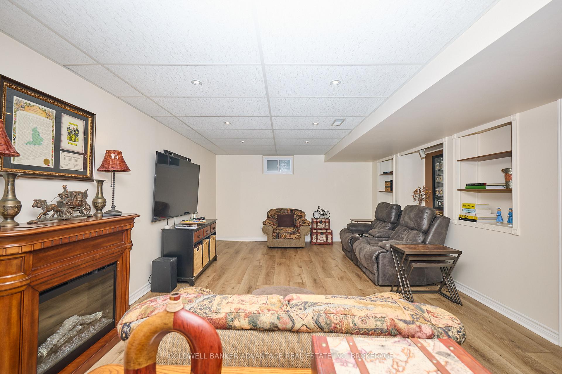 Photo 30 of 33 Tanner Drive, Pelham, Fonthill — HOMEH