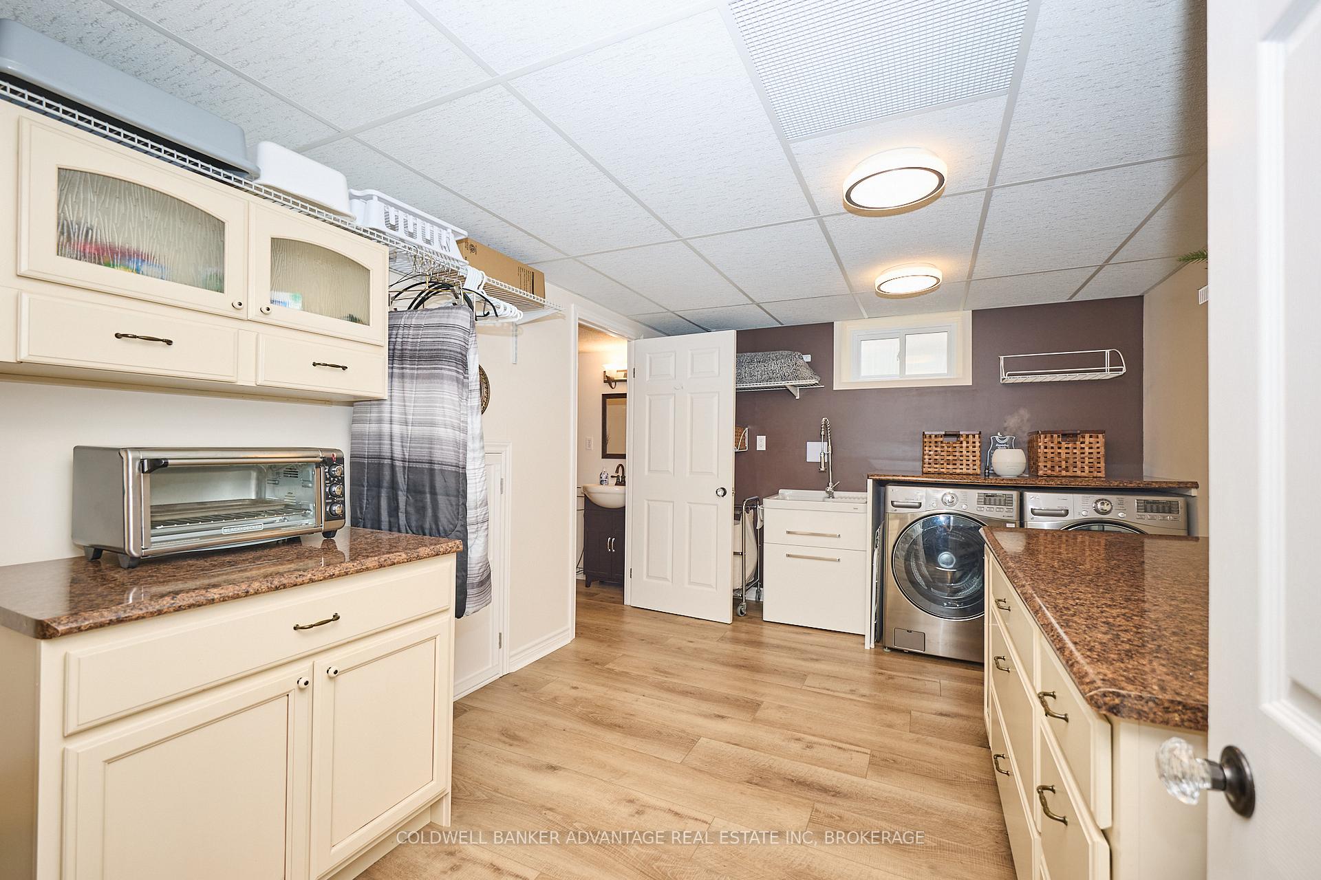 Photo 32 of 33 Tanner Drive, Pelham, Fonthill — HOMEH
