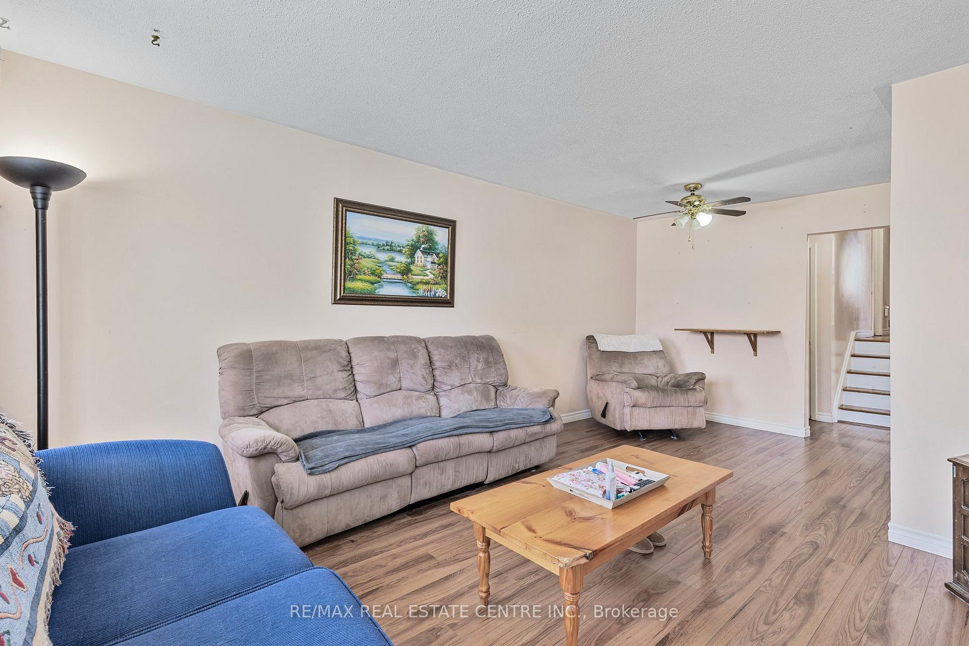 Photo 9 of 45 Madison Avenue, Orangeville — HOMEH