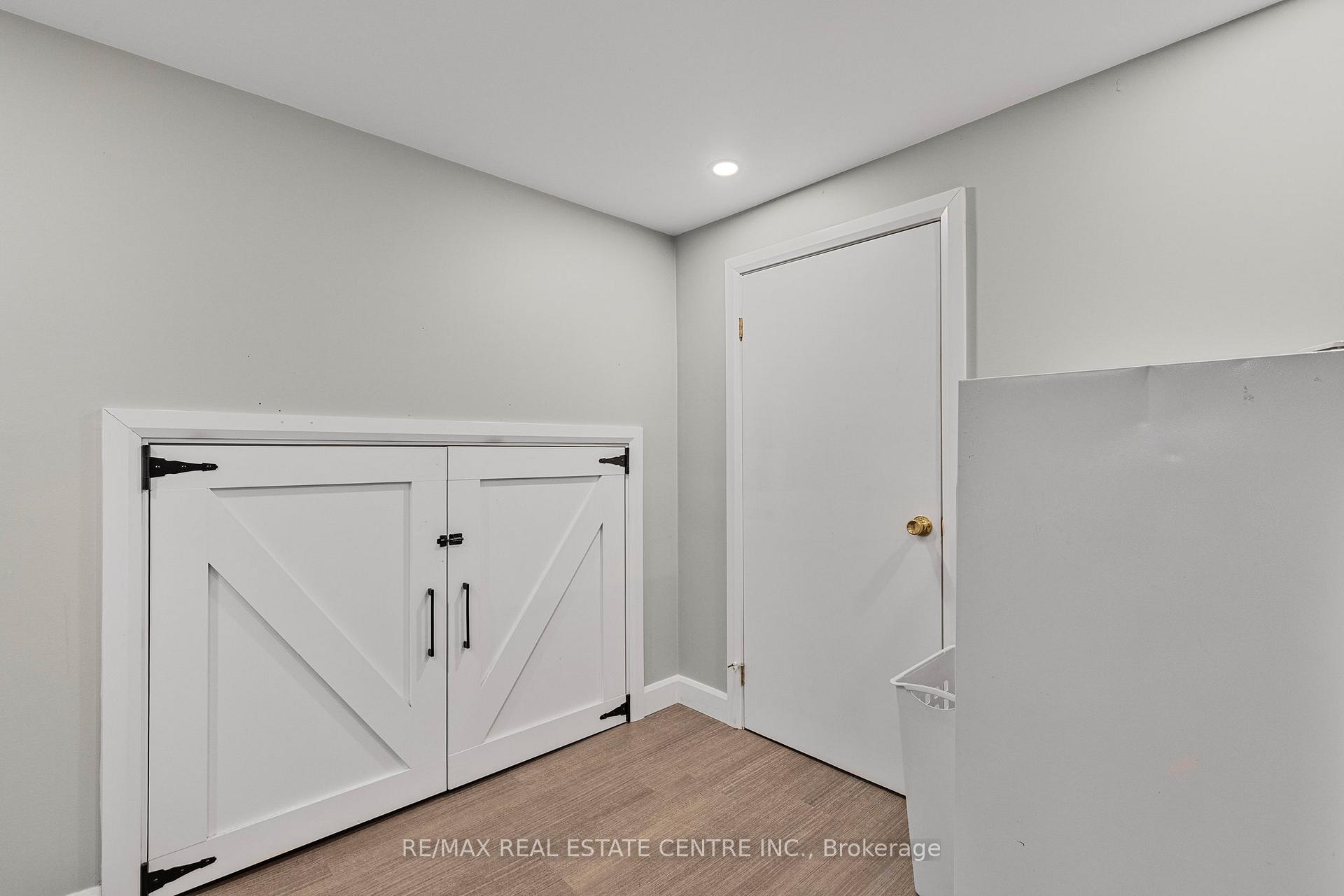Photo 35 of 45 Madison Avenue, Orangeville — HOMEH