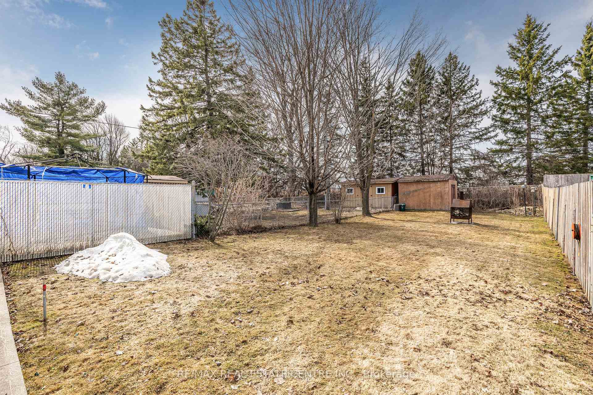 Photo 42 of 45 Madison Avenue, Orangeville — HOMEH