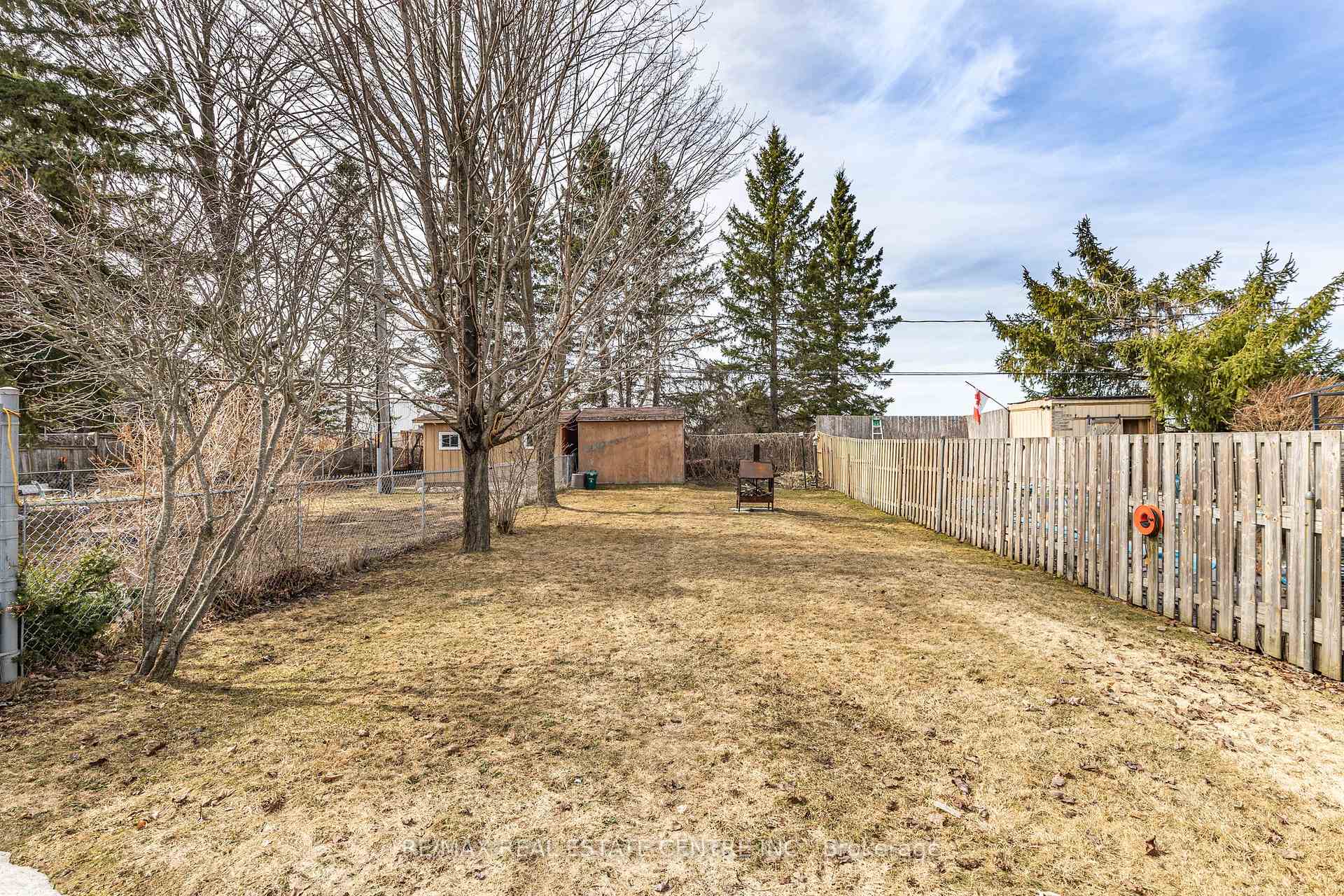 Photo 43 of 45 Madison Avenue, Orangeville — HOMEH