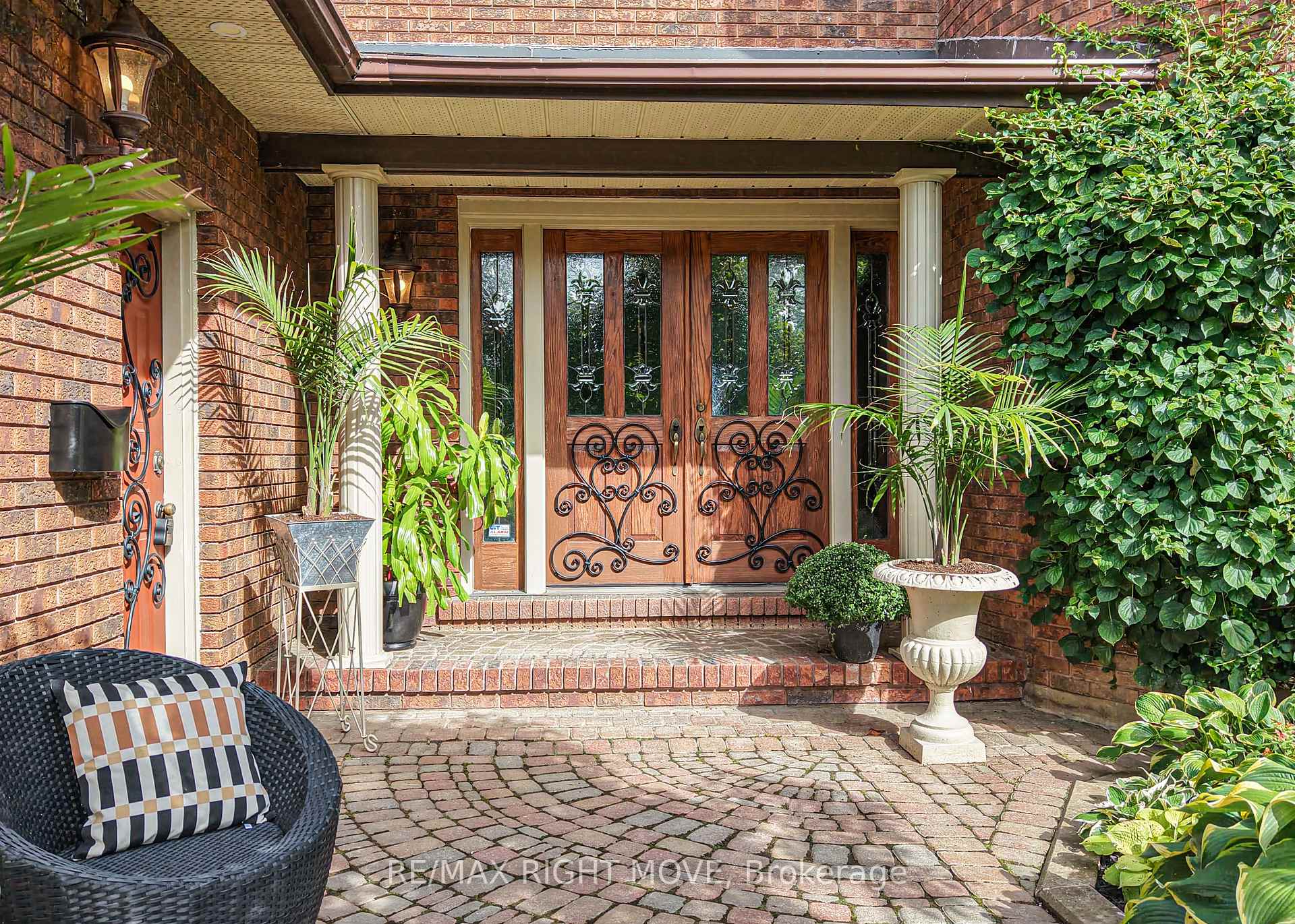 Front of 759 Broadview Avenue