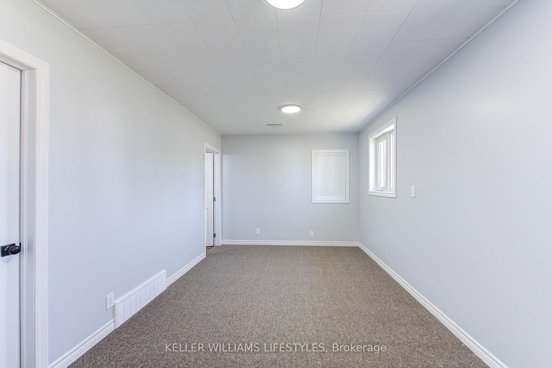 Photo 25 of 262 Delaware Street, North Middlesex, Parkhill — HOMEH