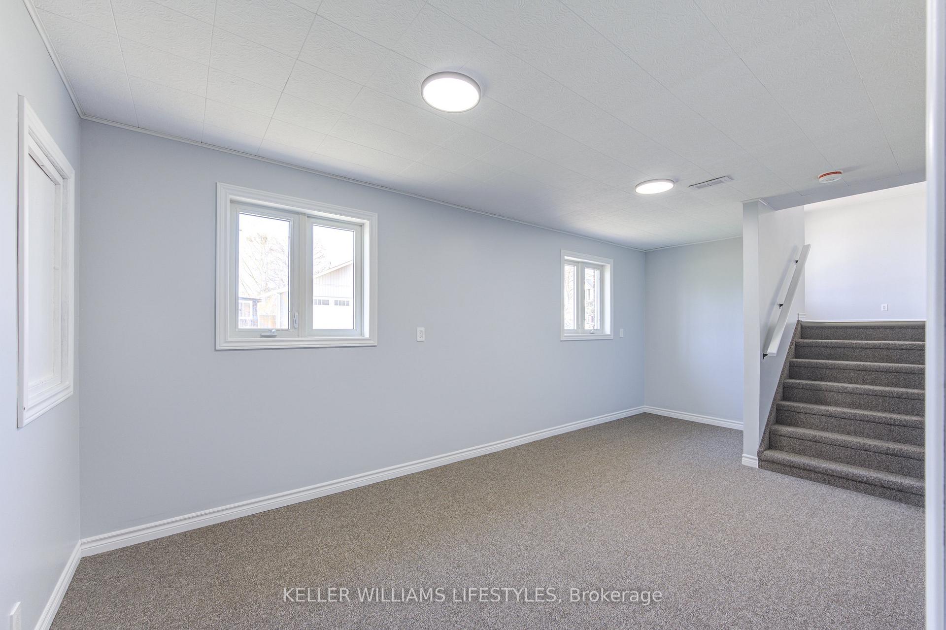 Photo 27 of 262 Delaware Street, North Middlesex, Parkhill — HOMEH