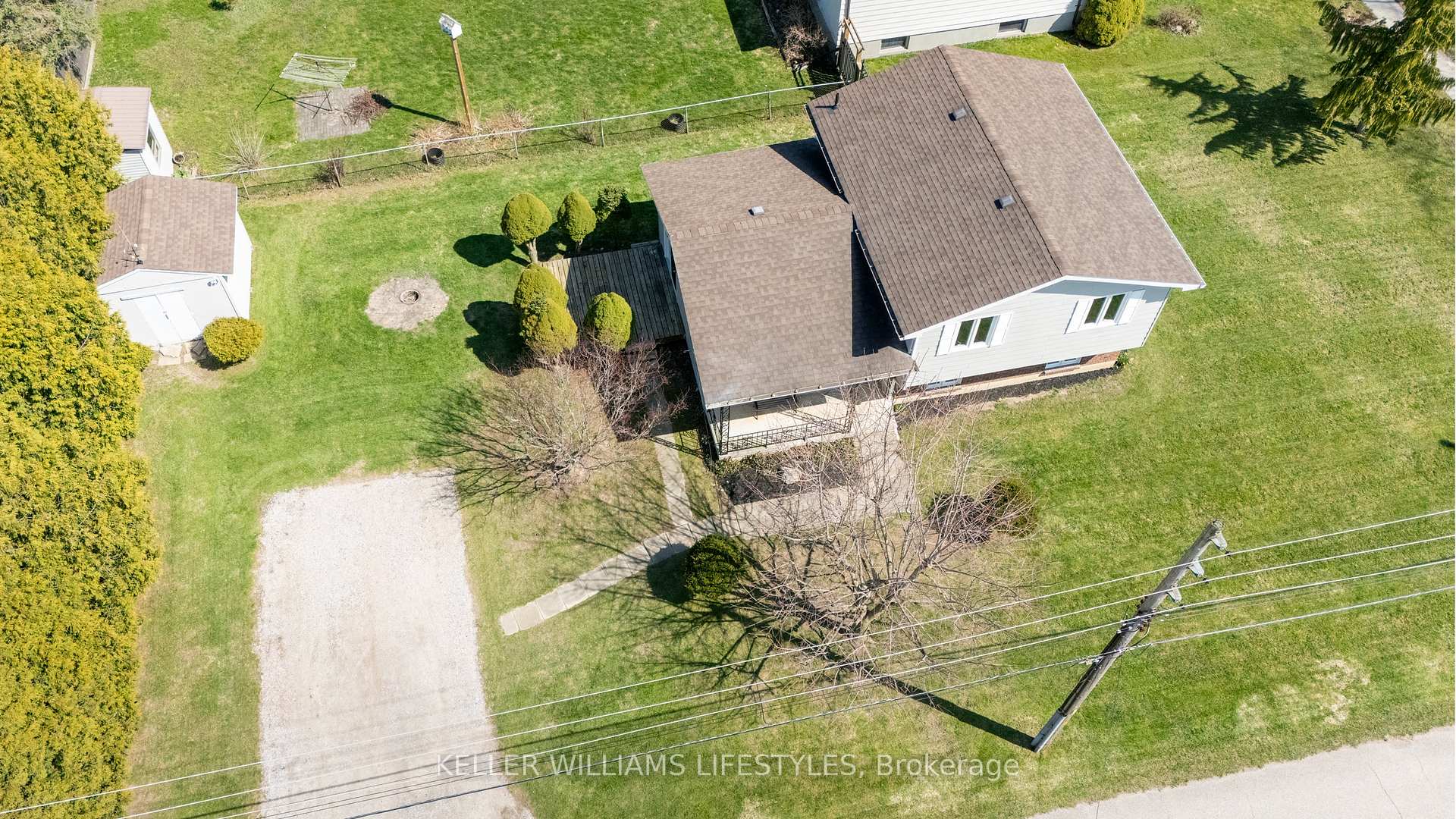 Photo 40 of 262 Delaware Street, North Middlesex, Parkhill — HOMEH