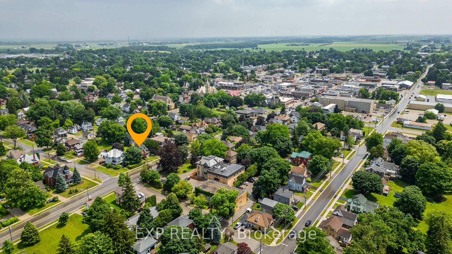 Photo 23 of 483 Main Street W, North Perth, Listowel — HOMEH