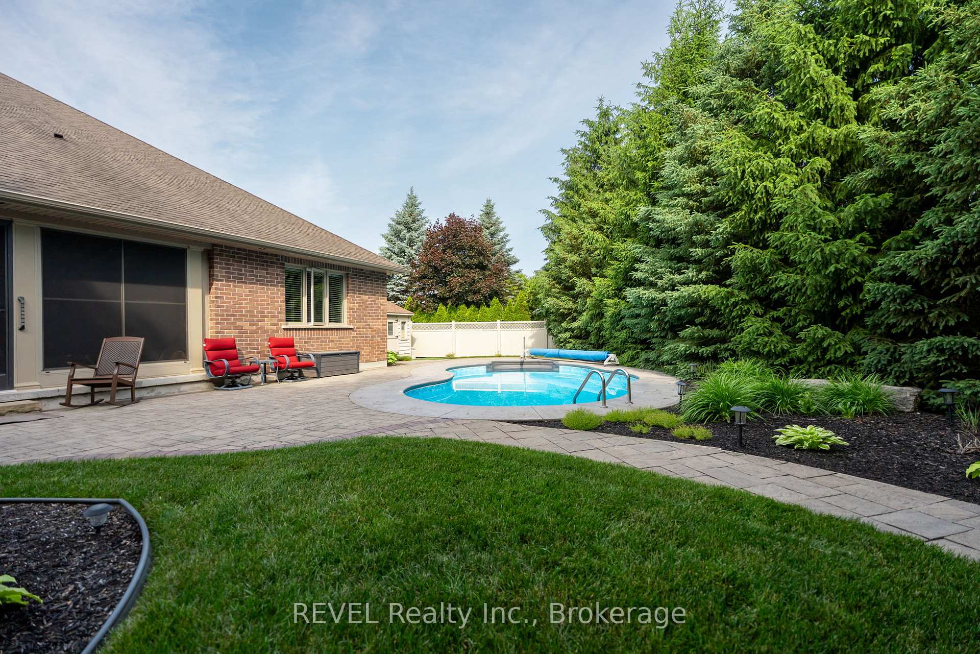 Photo 44 of 9 Brondi's Lane, Pelham, Fonthill — HOMEH