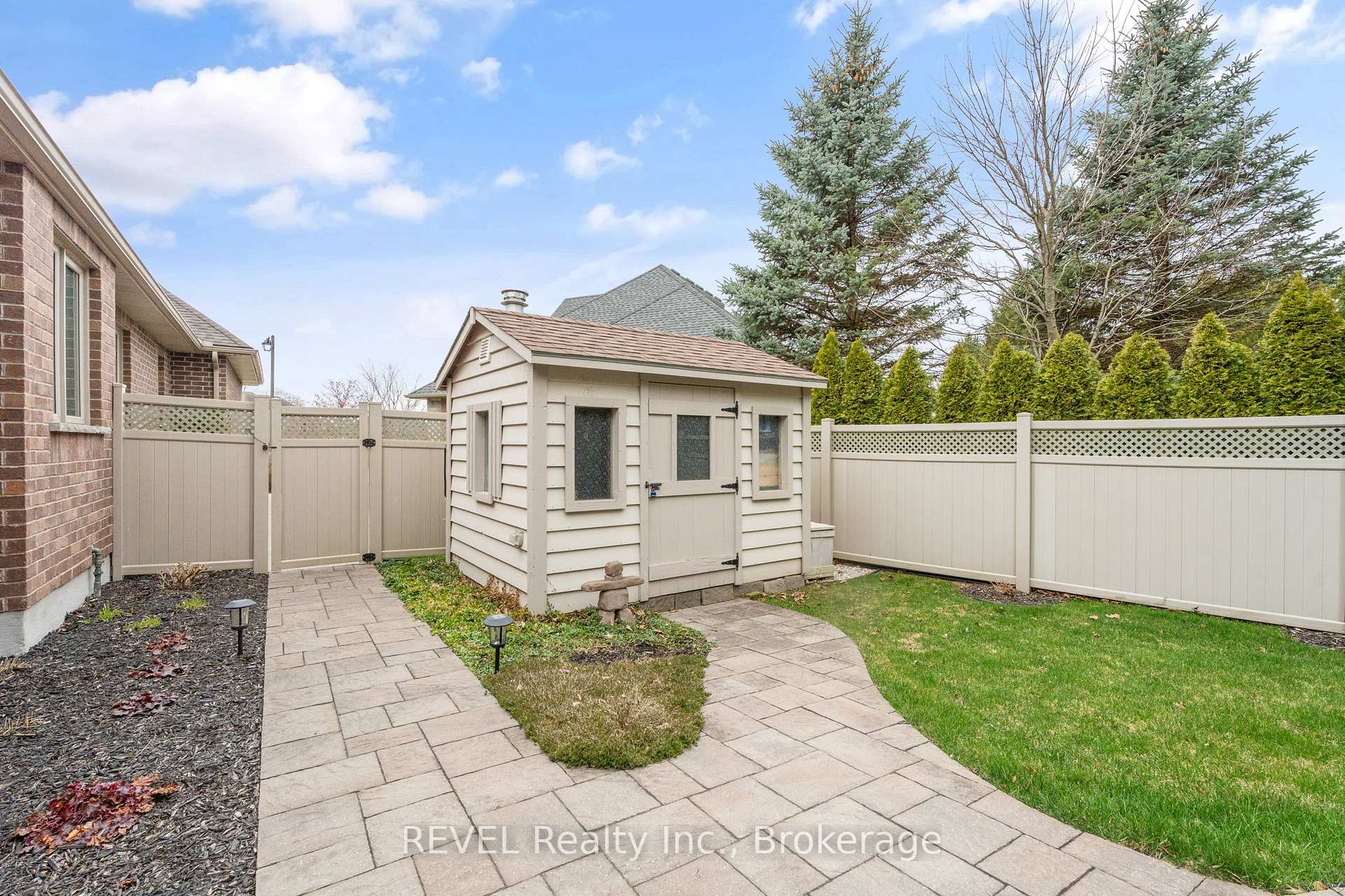 Photo 45 of 9 Brondi's Lane, Pelham, Fonthill — HOMEH