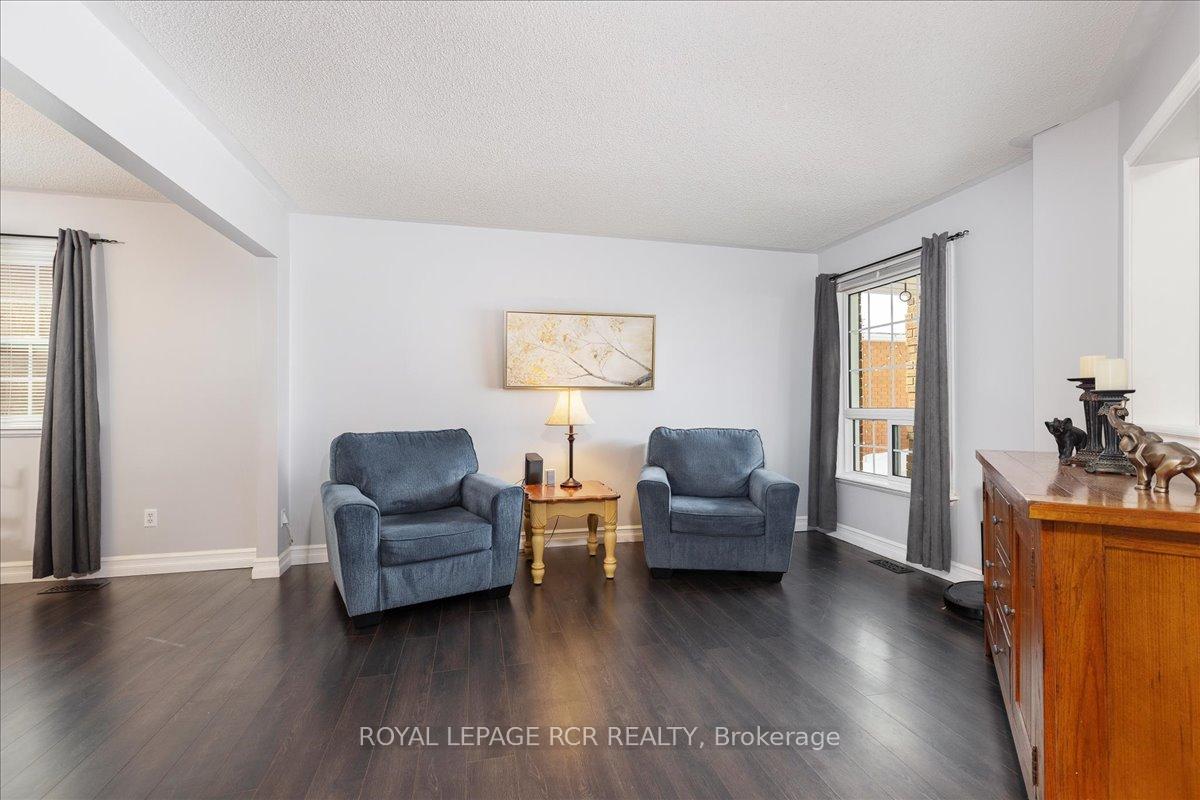 Photo 6 of 244 Howard Crescent, Orangeville — HOMEH