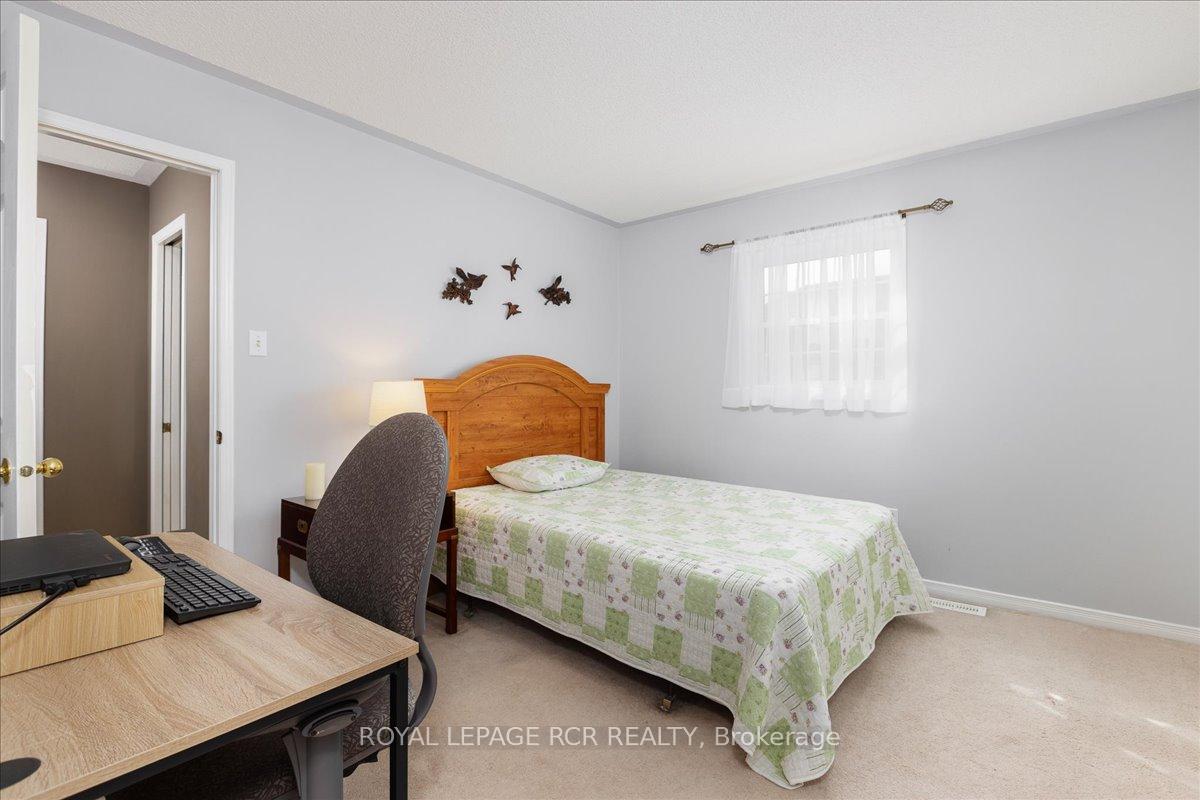 Photo 27 of 244 Howard Crescent, Orangeville — HOMEH