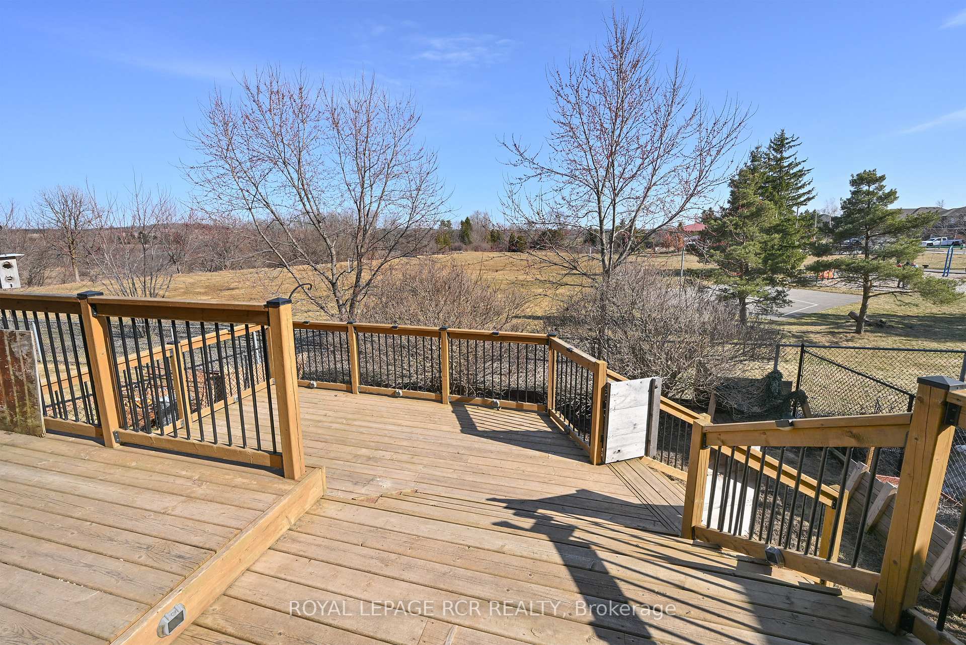 Photo 37 of 244 Howard Crescent, Orangeville — HOMEH