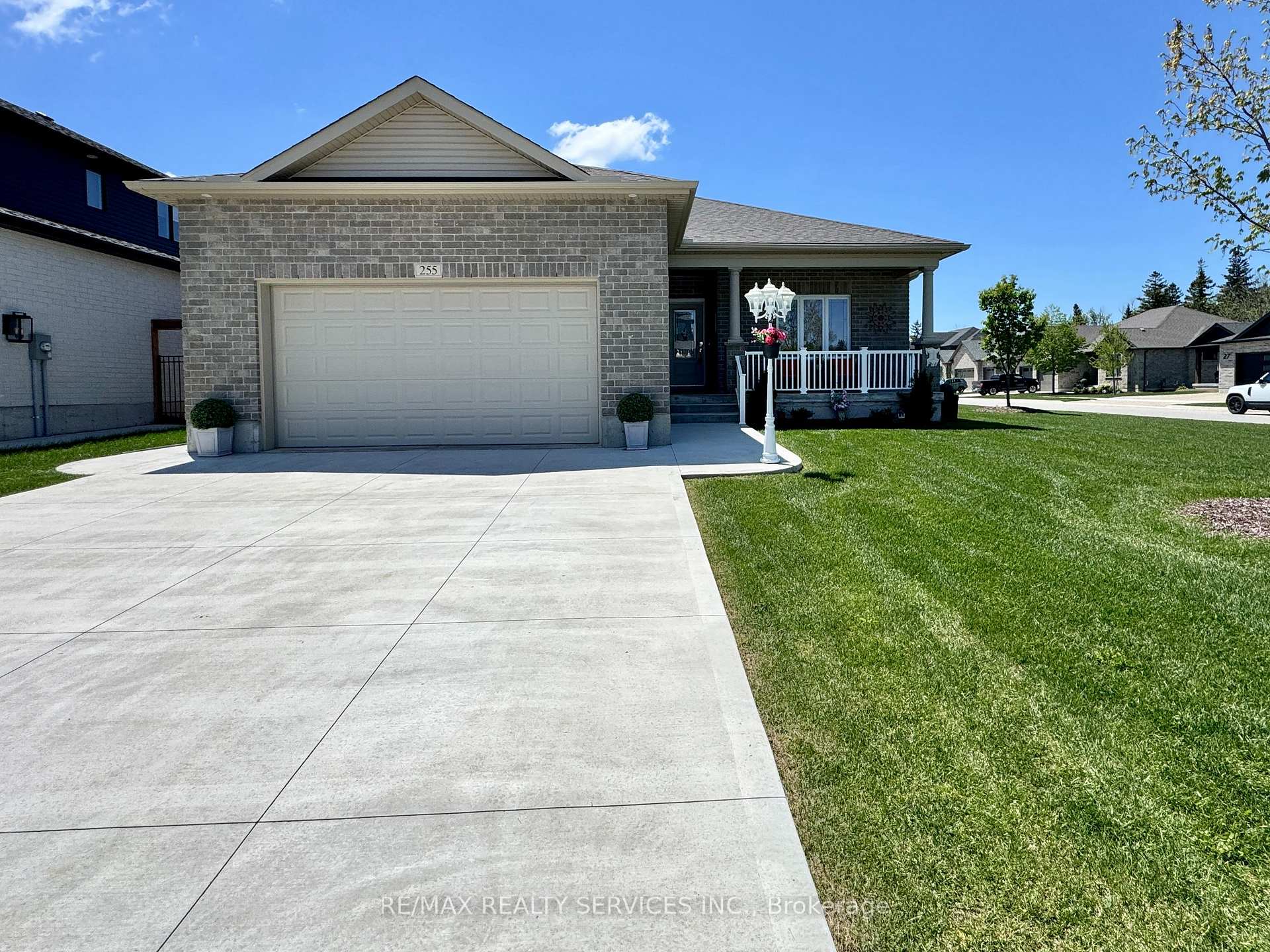 Photo 2 of 255 Rogers Road, North Perth, Listowel — HOMEH