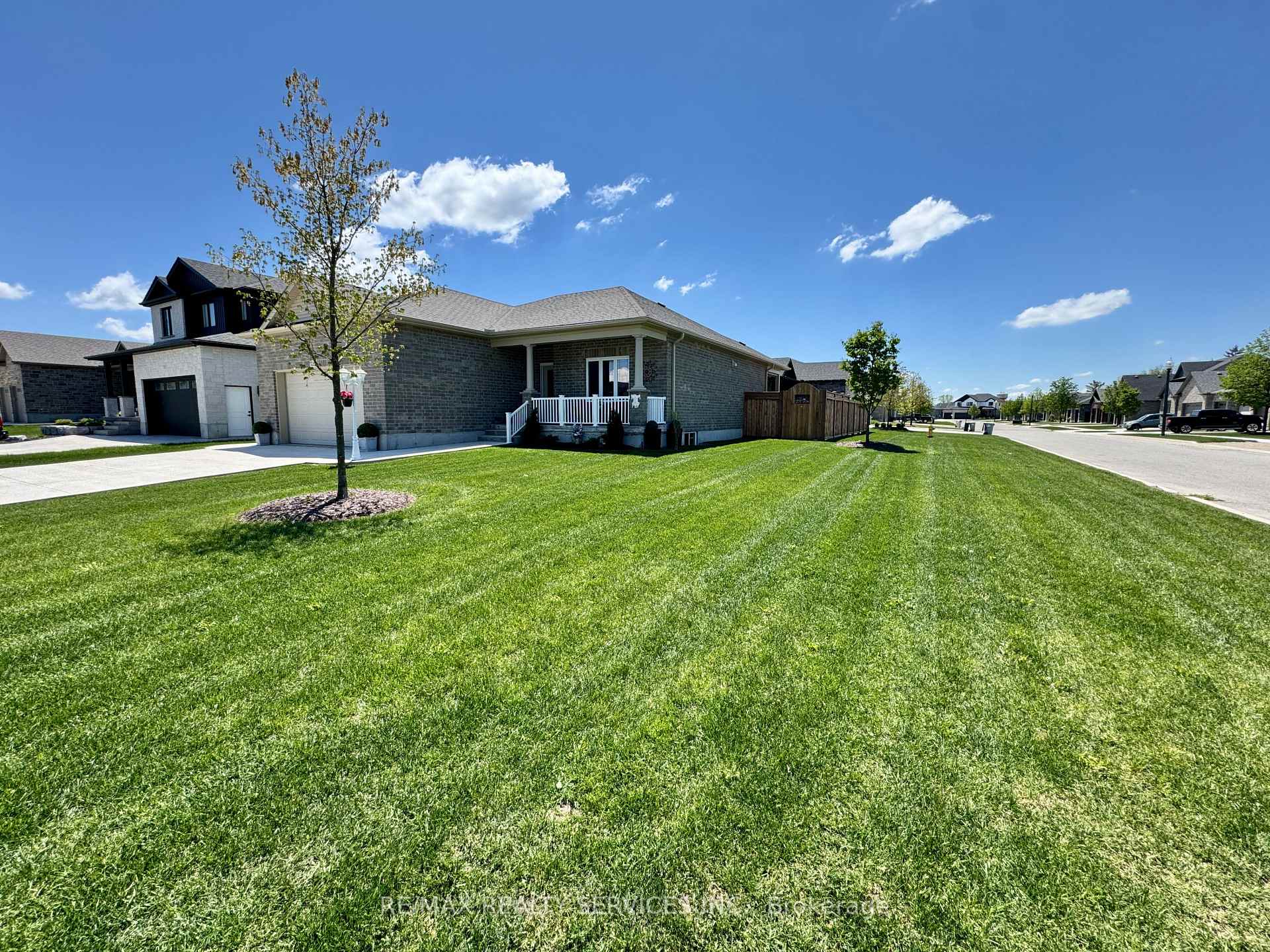 Photo 4 of 255 Rogers Road, North Perth, Listowel — HOMEH