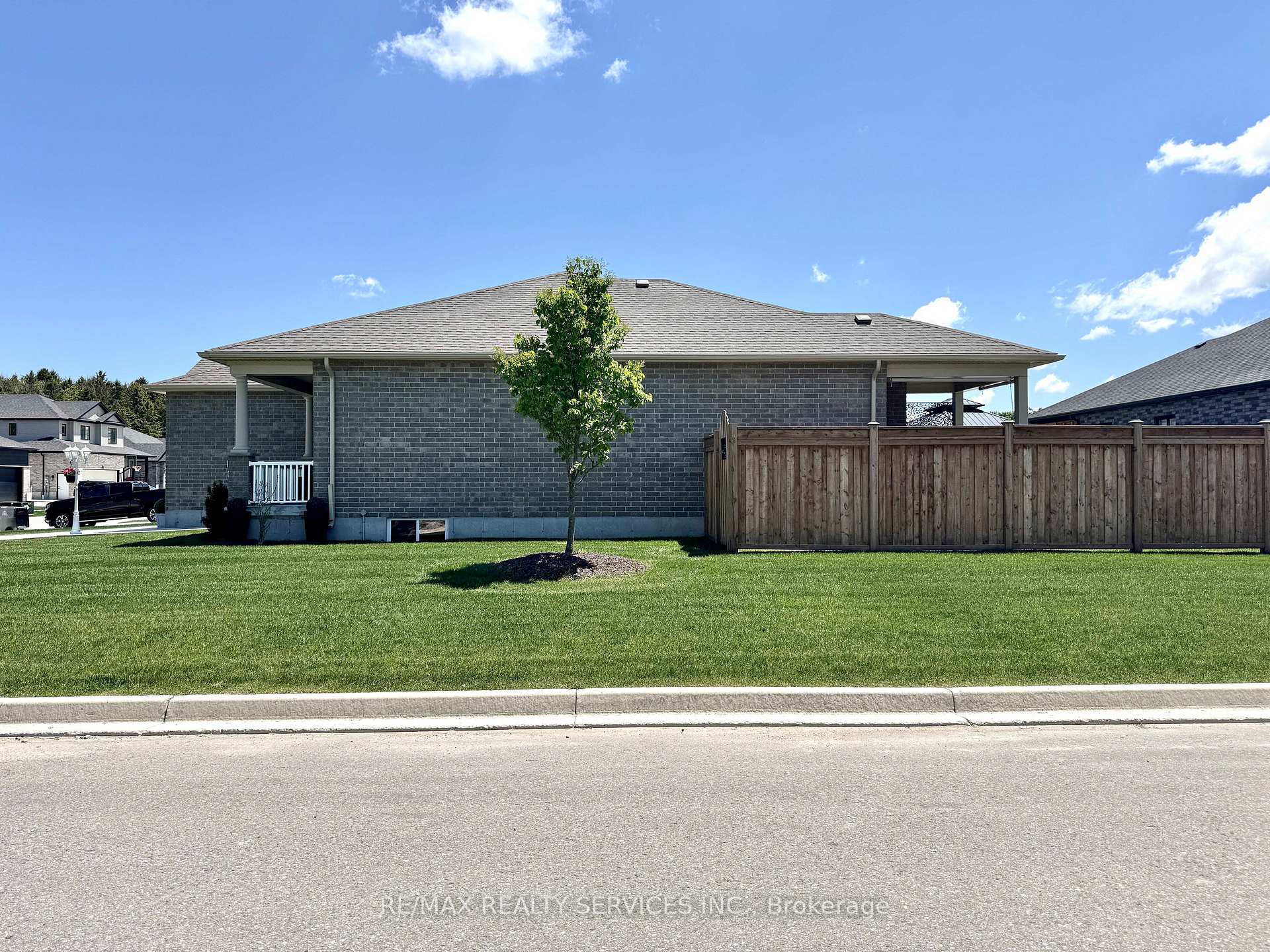 Photo 43 of 255 Rogers Road, North Perth, Listowel — HOMEH