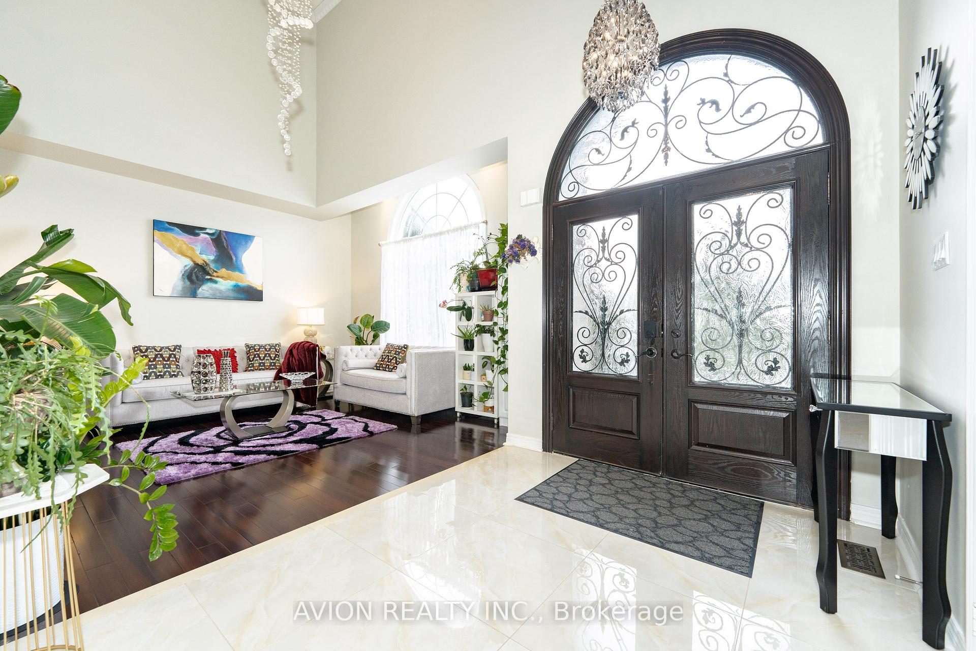 Photo 2 of 116 Boxwood Crescent, Markham, Rouge Fairways — HOMEH