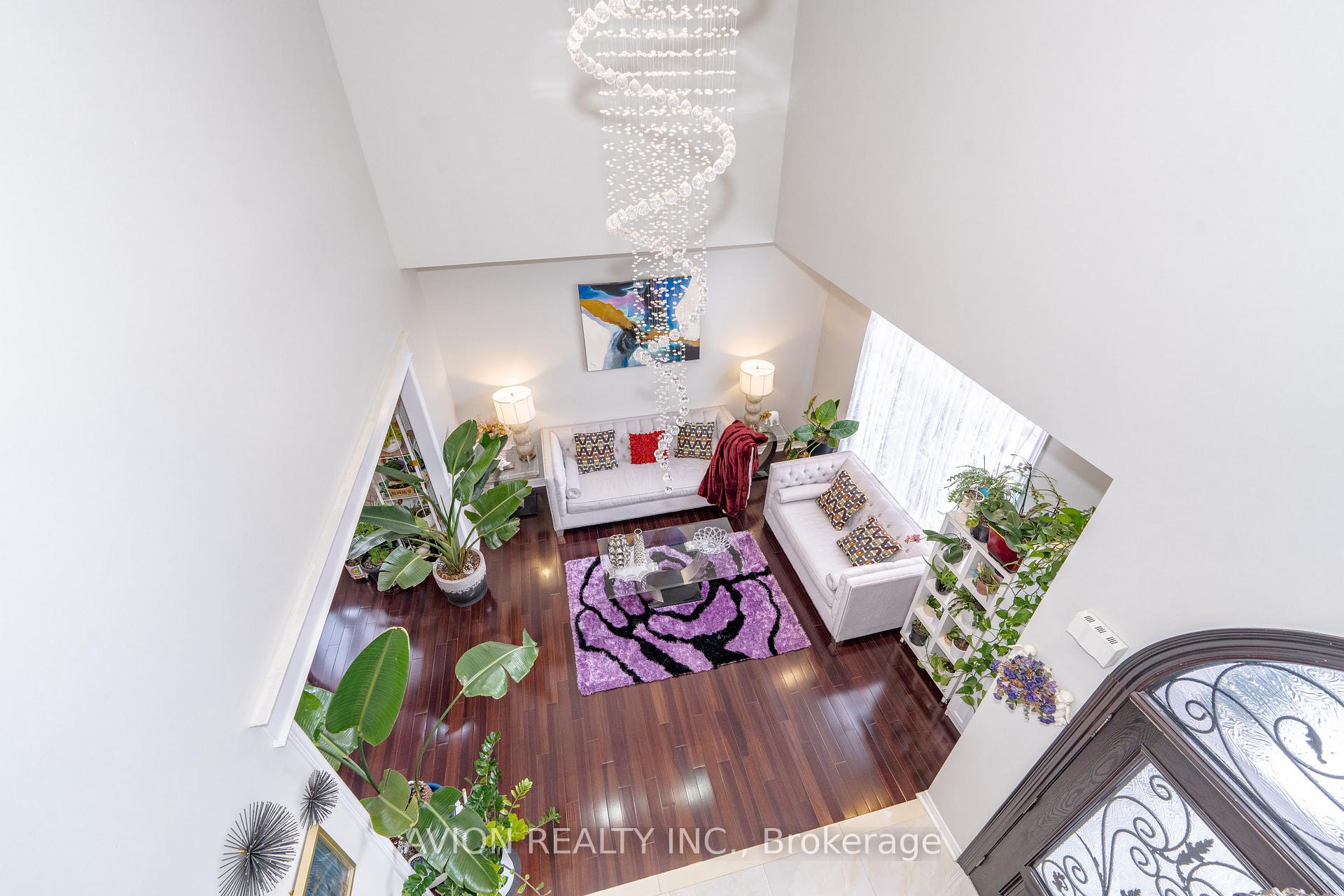 Photo 4 of 116 Boxwood Crescent, Markham, Rouge Fairways — HOMEH