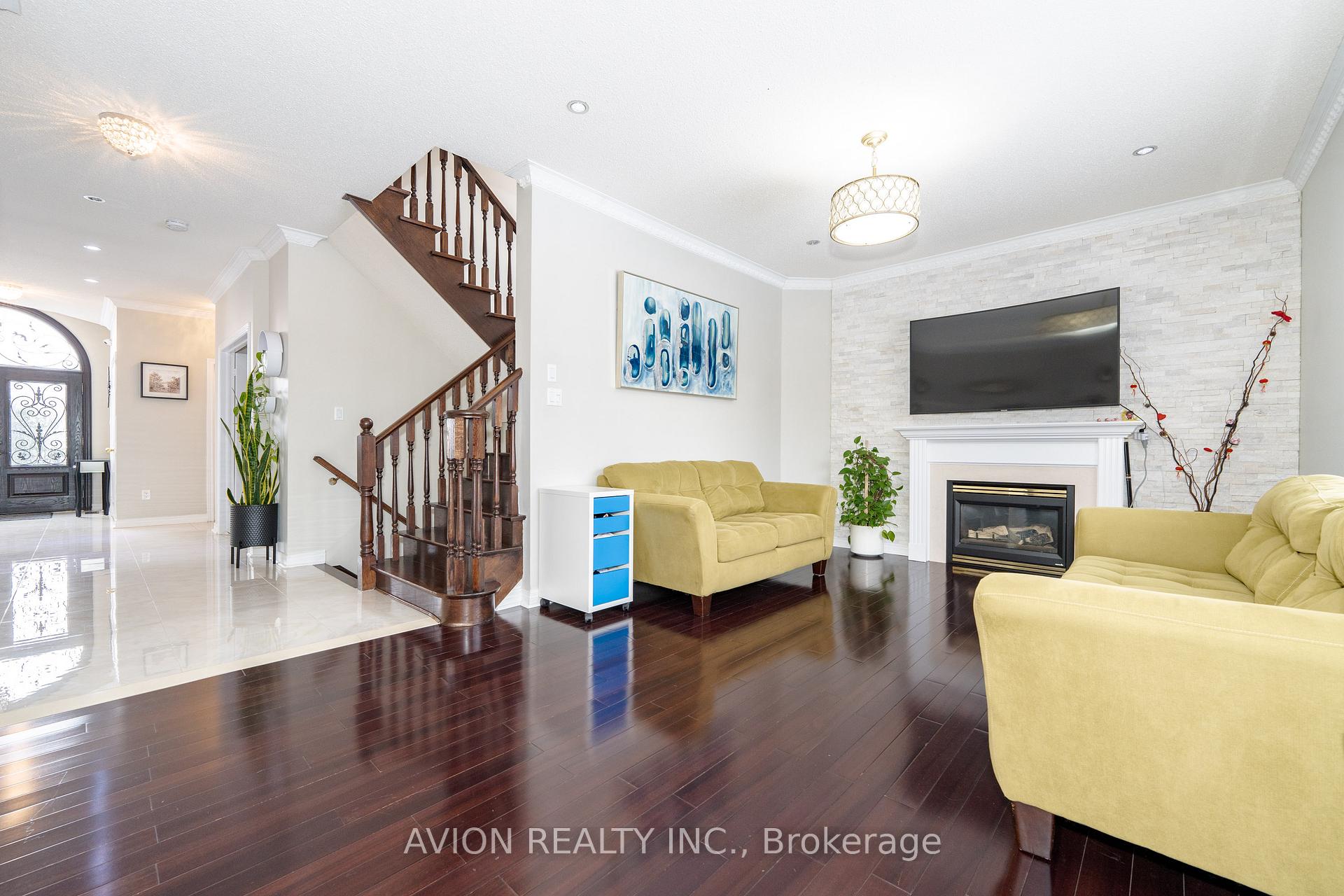 Photo 16 of 116 Boxwood Crescent, Markham, Rouge Fairways — HOMEH