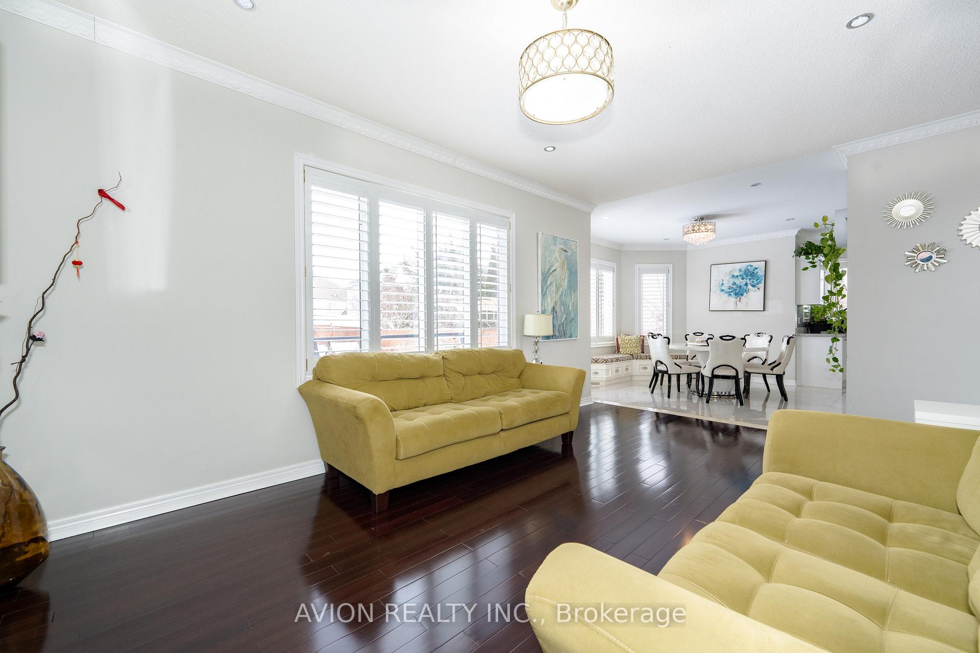 Photo 17 of 116 Boxwood Crescent, Markham, Rouge Fairways — HOMEH