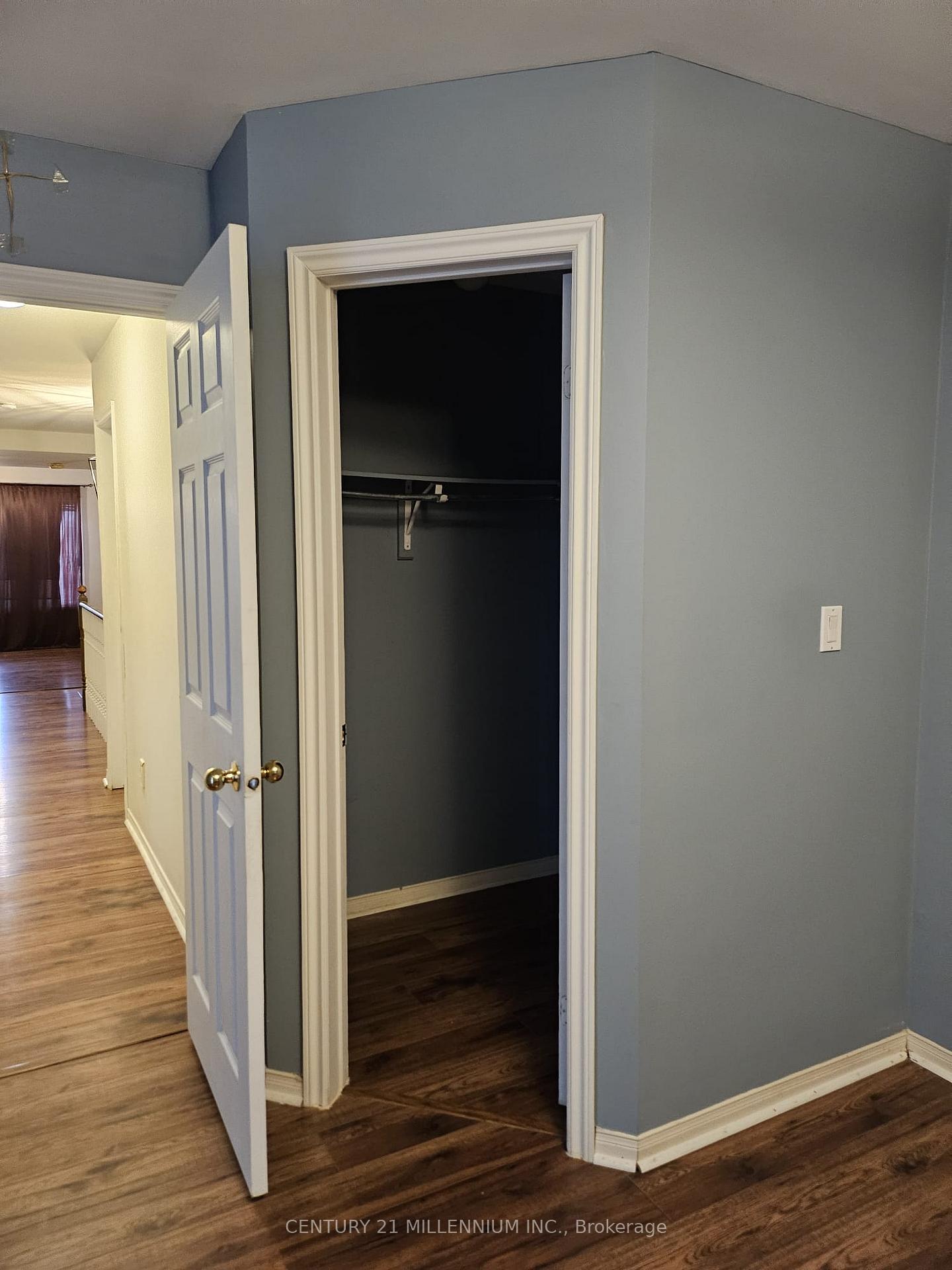 Photo 24 of 439 Jay Crescent, Orangeville — HOMEH