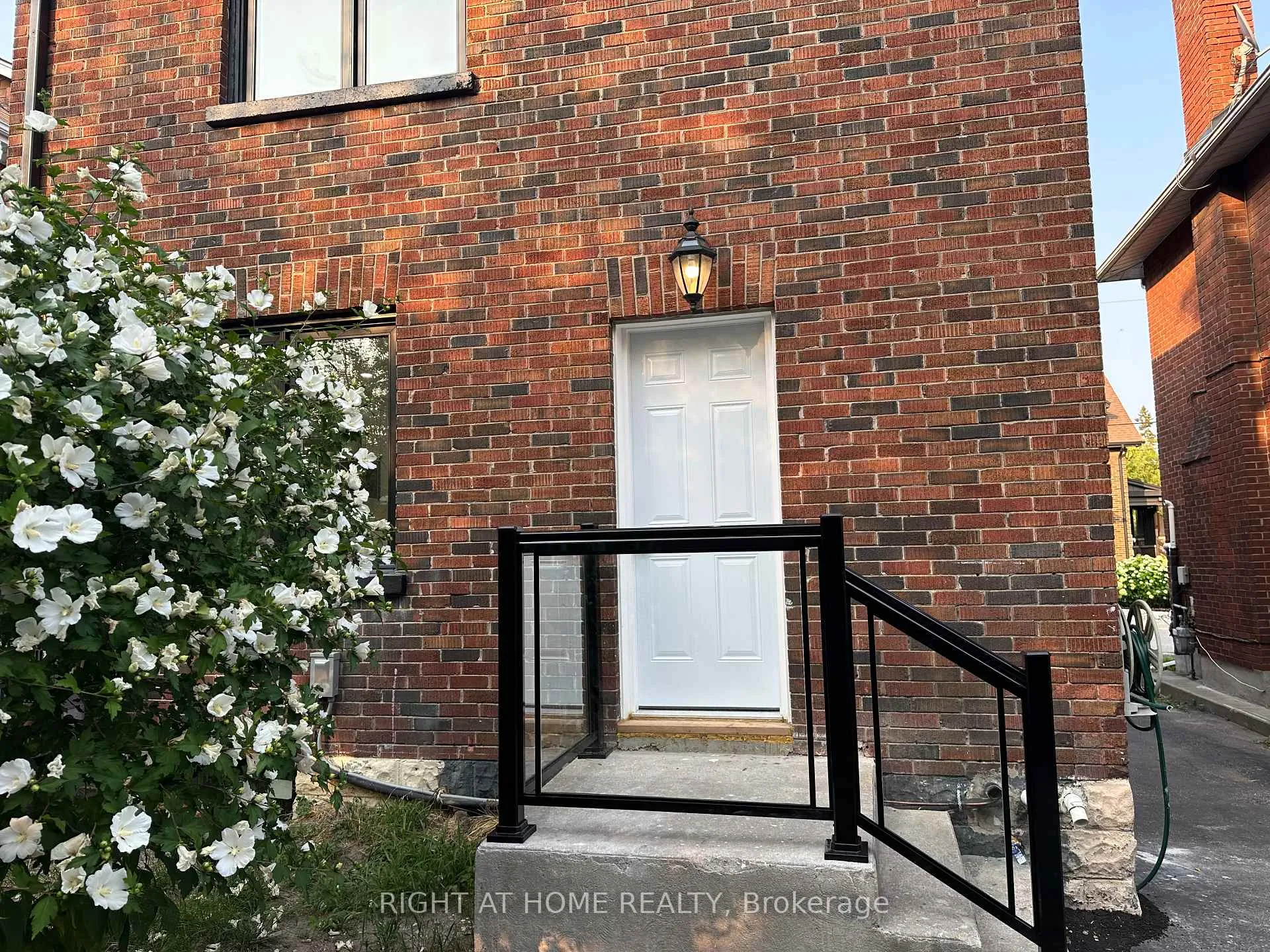 Photo 13 of 210 Dearborn Avenue, Oshawa, O'Neill — HOMEH