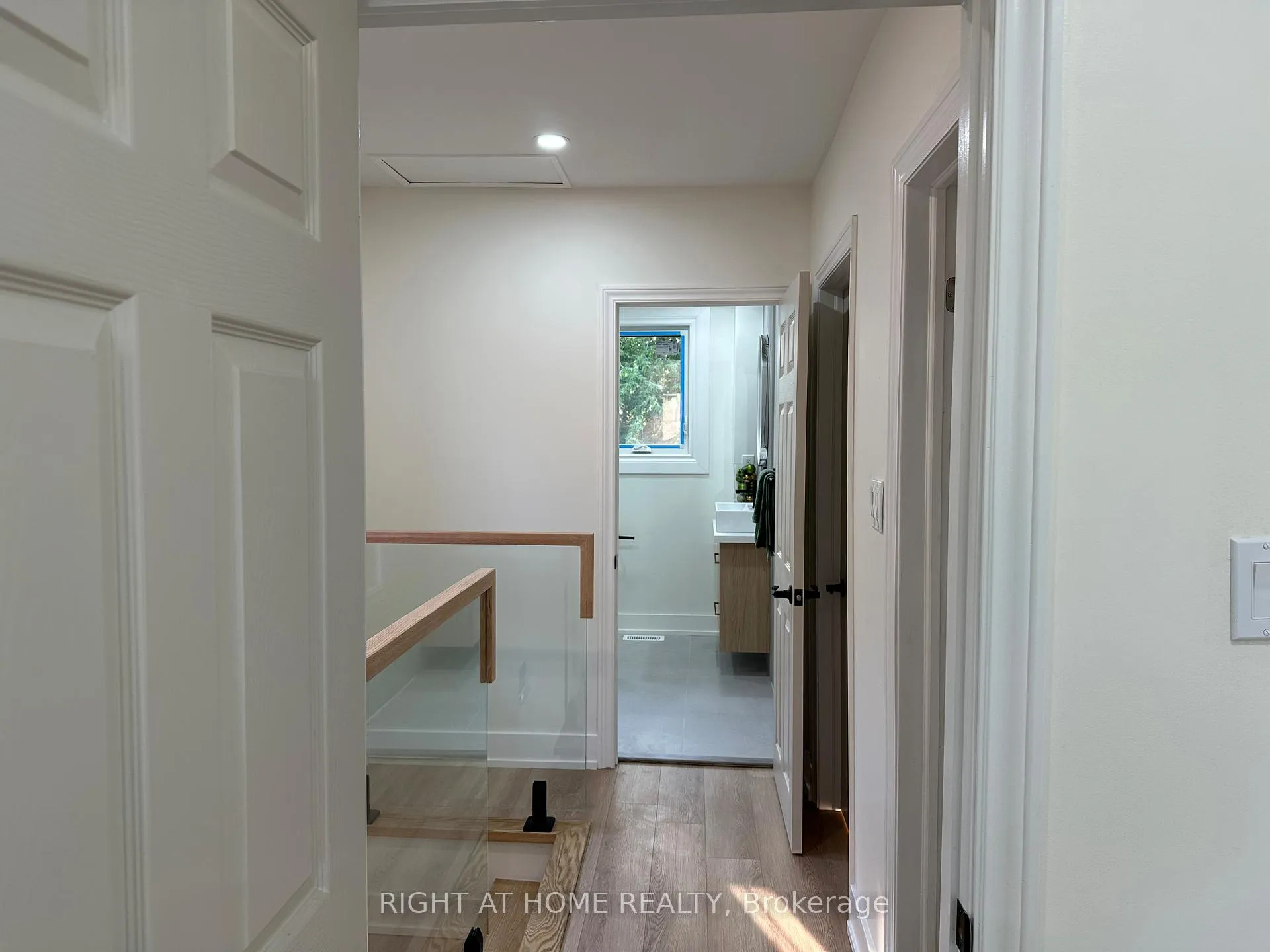 Photo 22 of 210 Dearborn Avenue, Oshawa, O'Neill — HOMEH
