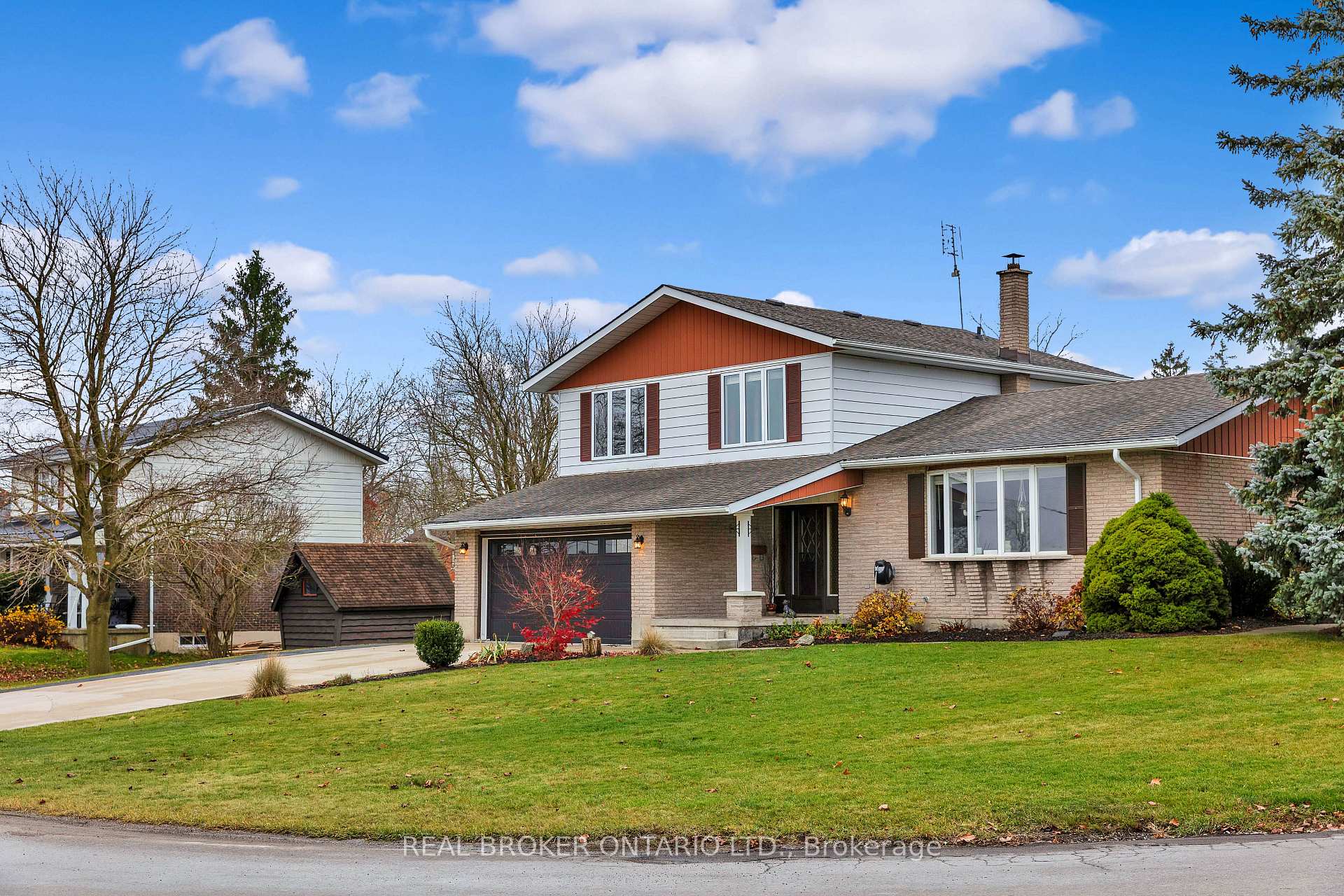 Photo 3 of 61 William Street, Perth East, Milverton — HOMEH