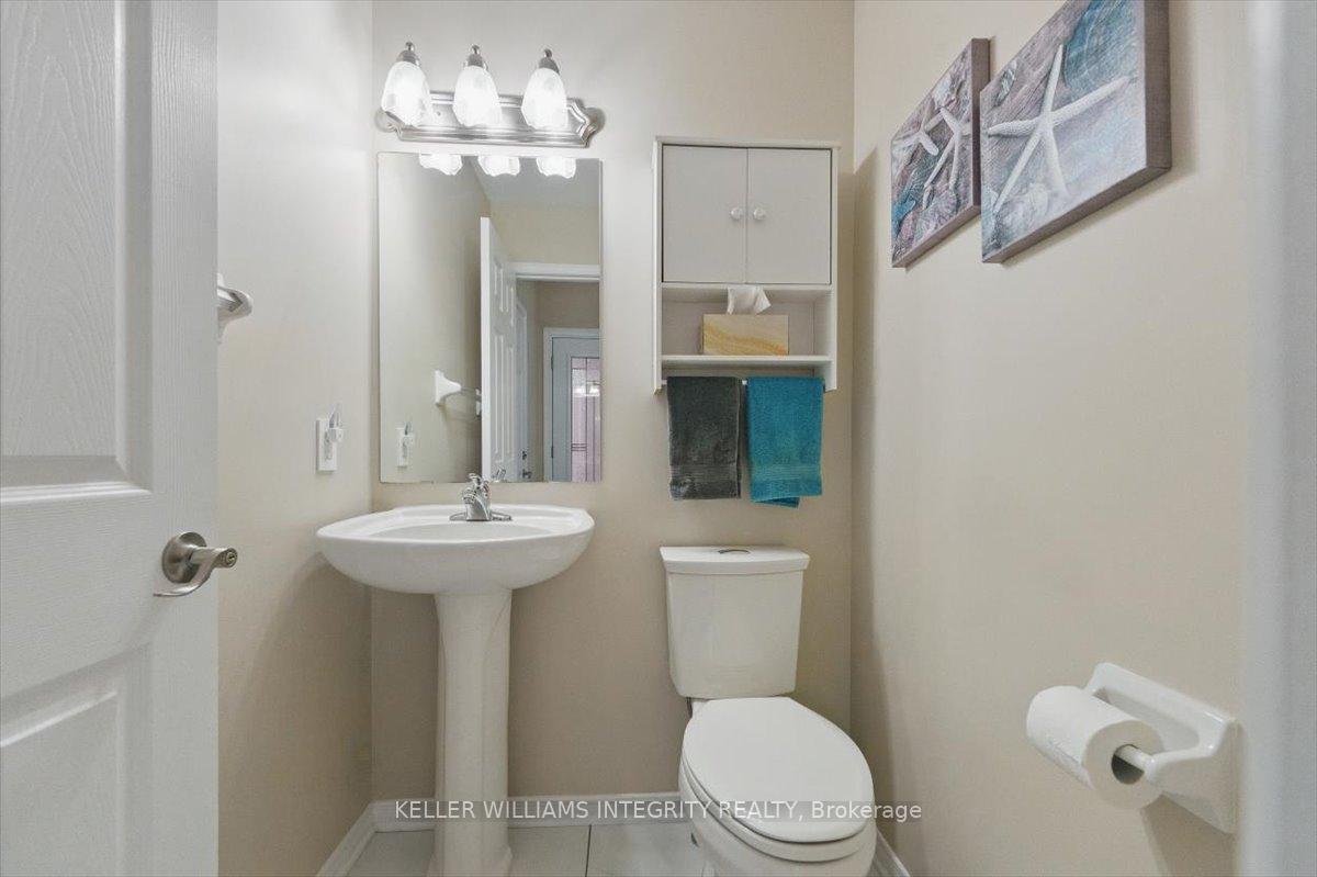 Photo 5 of 180 Carwood Circle, Ottawa, Carson Meadows — HOMEH