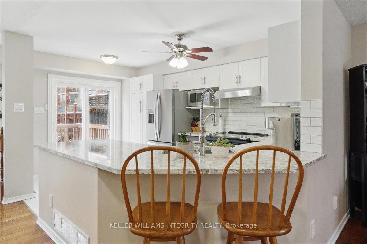 Photo 9 of 180 Carwood Circle, Ottawa, Carson Meadows — HOMEH