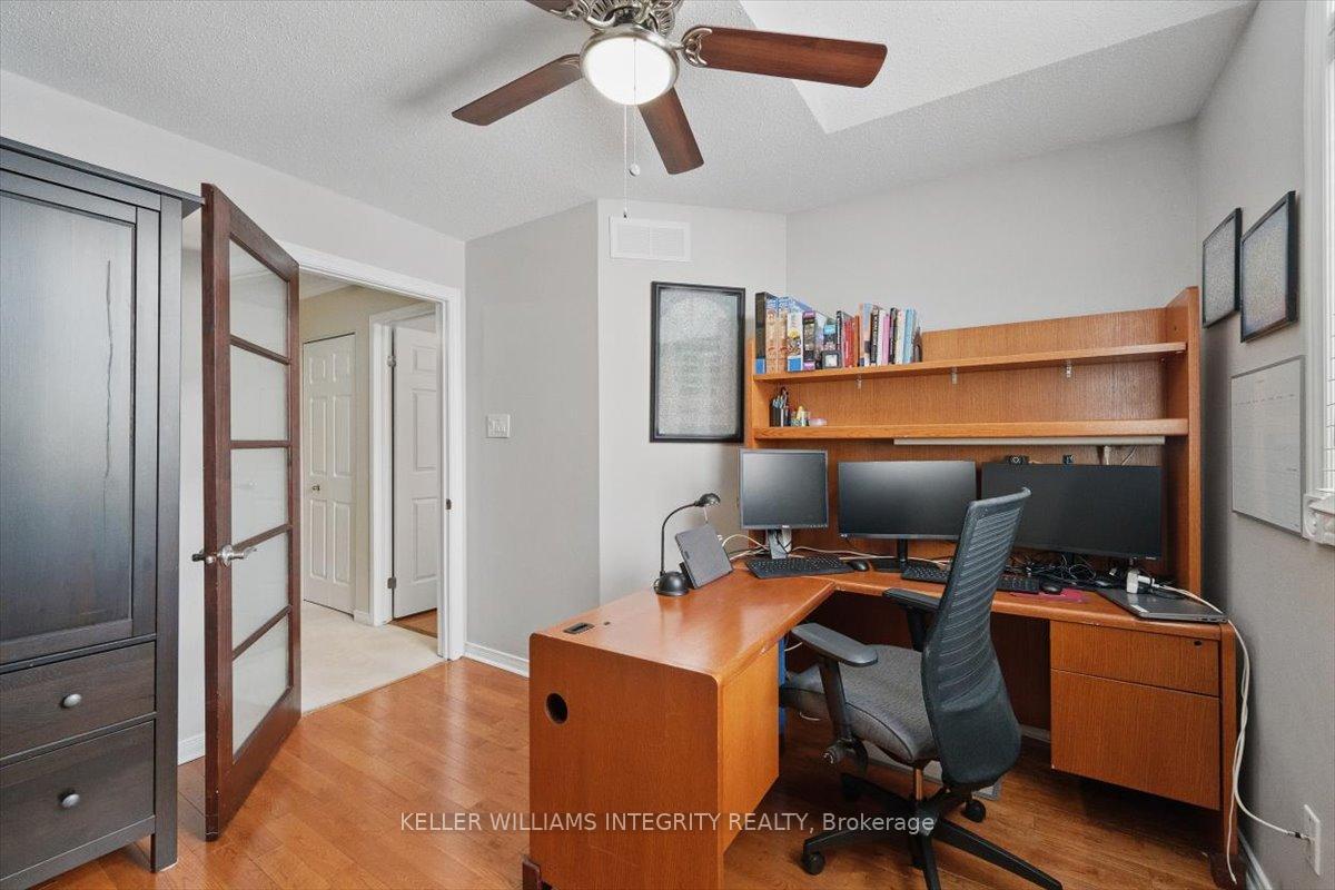 Photo 25 of 180 Carwood Circle, Ottawa, Carson Meadows — HOMEH