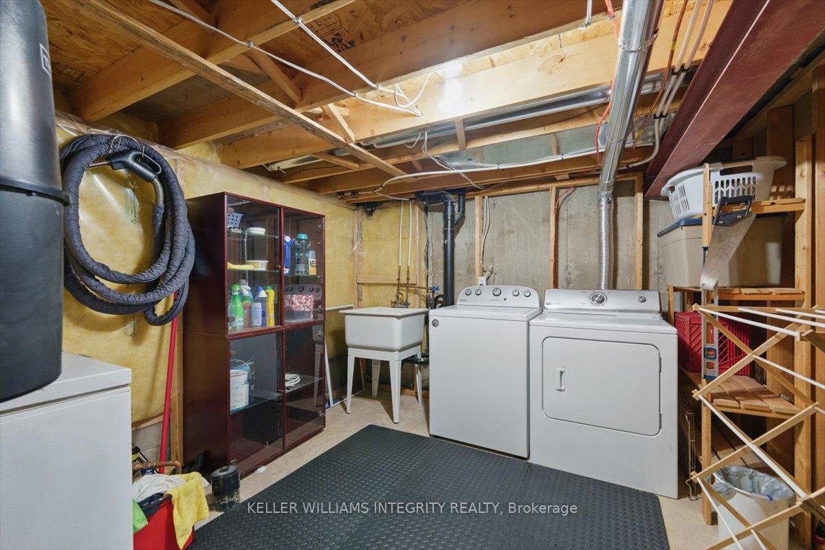 Photo 33 of 180 Carwood Circle, Ottawa, Carson Meadows — HOMEH