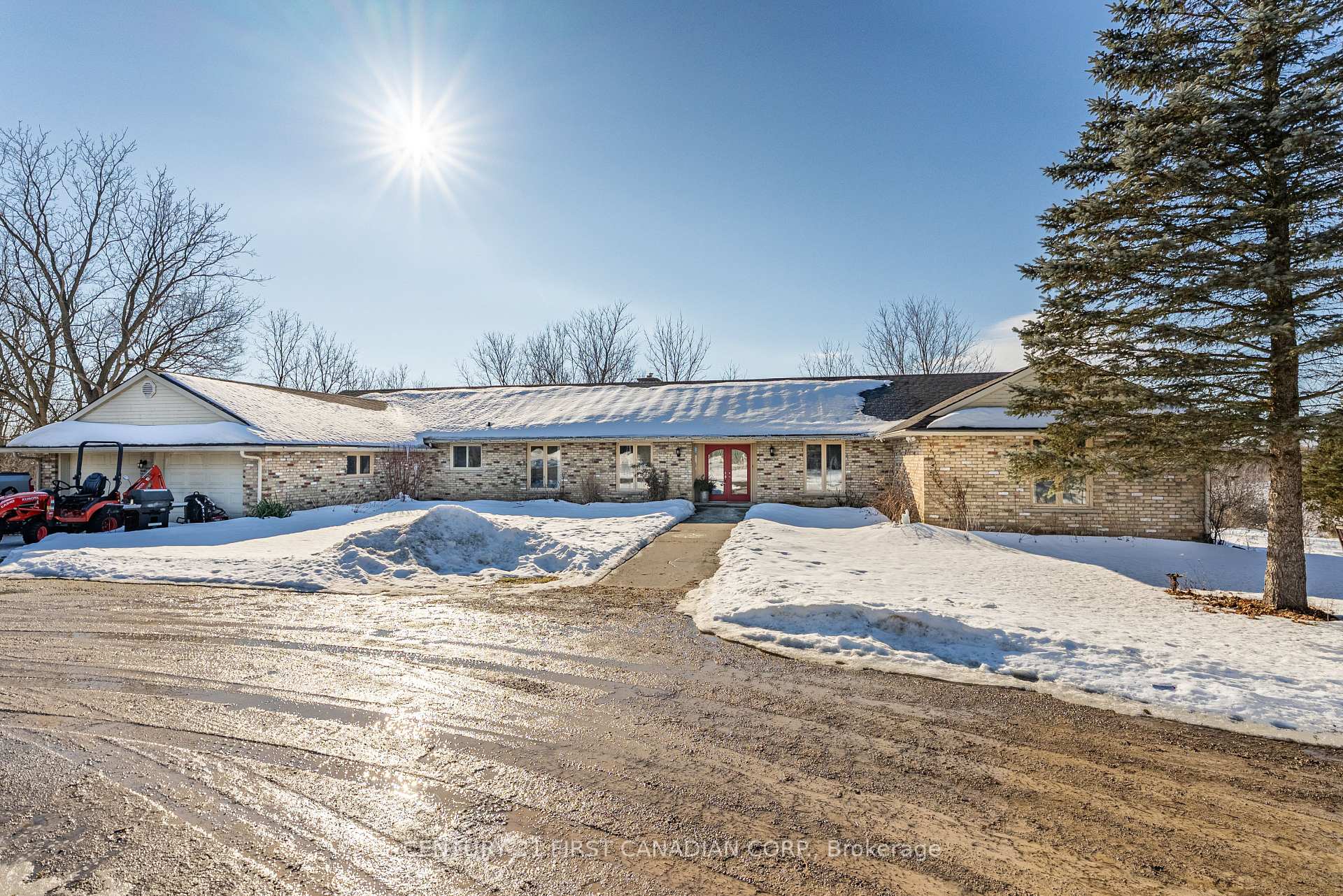 Photo 4 of 4353 Queens Avenue, North Middlesex, Rural North Middlesex — HOMEH