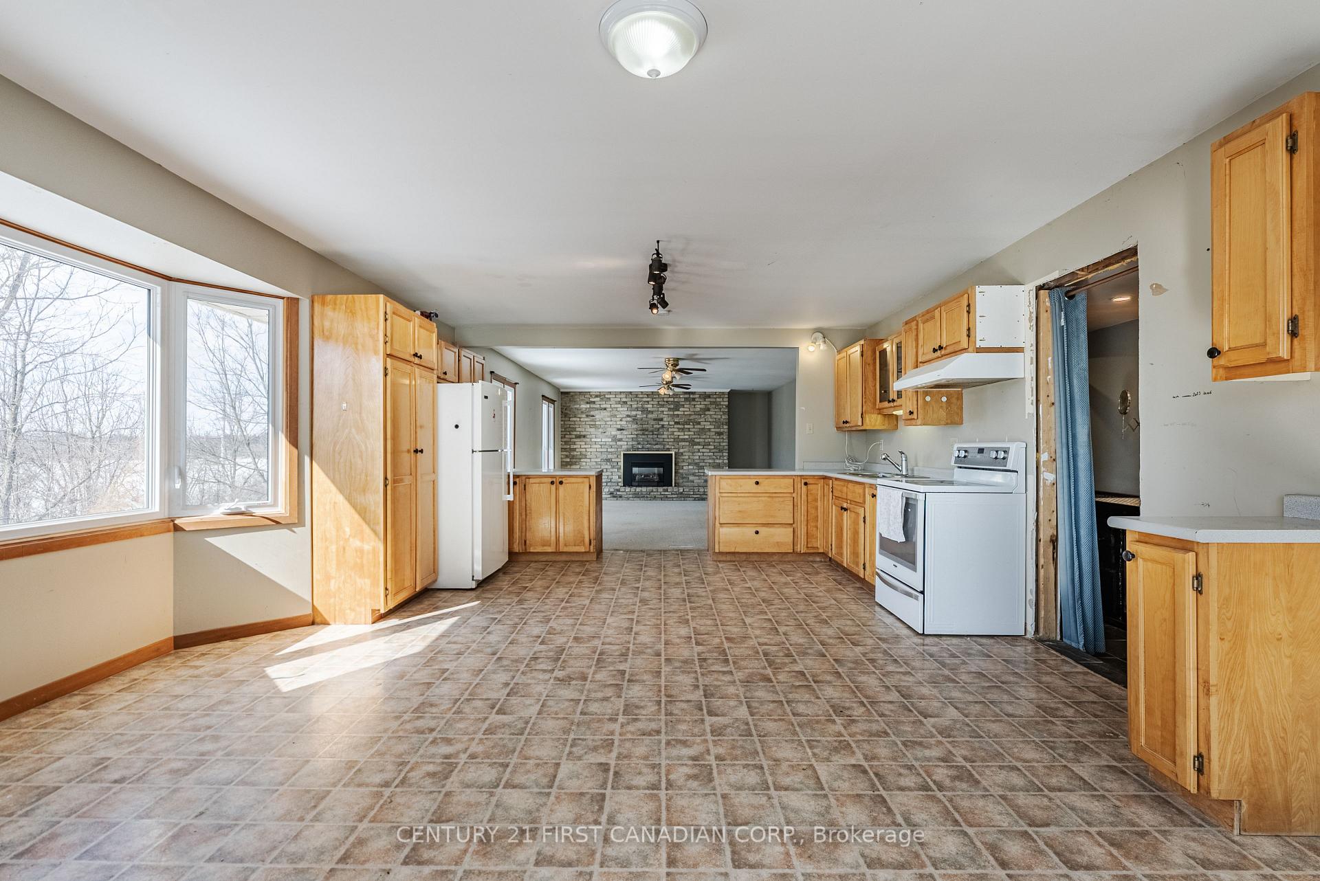 Photo 37 of 4353 Queens Avenue, North Middlesex, Rural North Middlesex — HOMEH