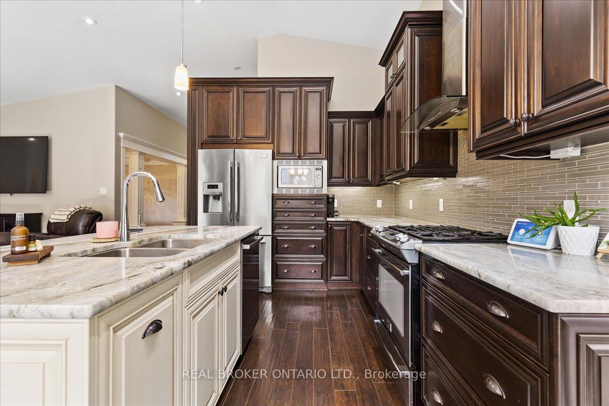 Photo 11 of 2873 Forest Road, Perth East, North Easthope — HOMEH