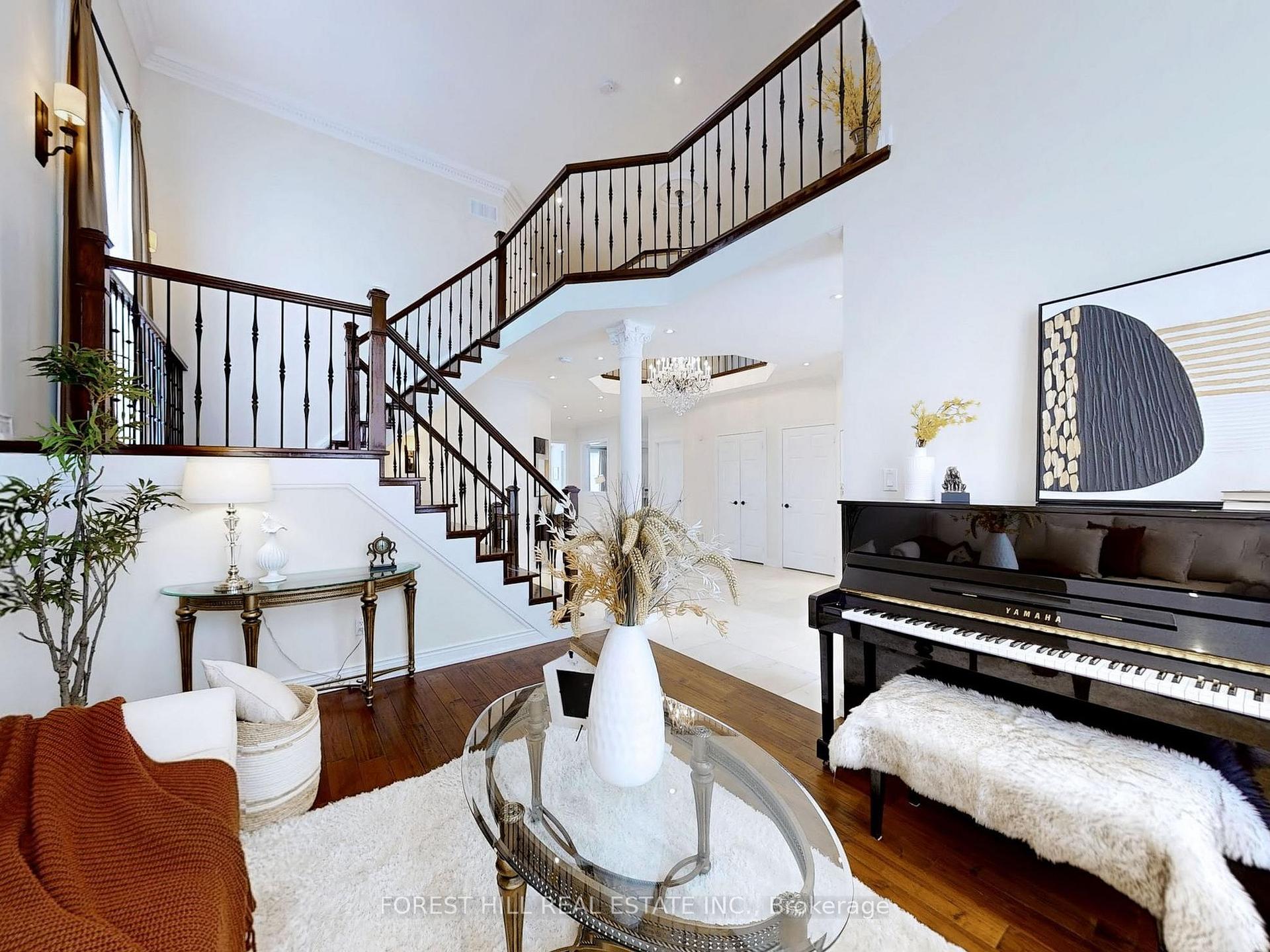 Photo 5 of 189 Silver Rose Crescent, Markham, Cachet — HOMEH