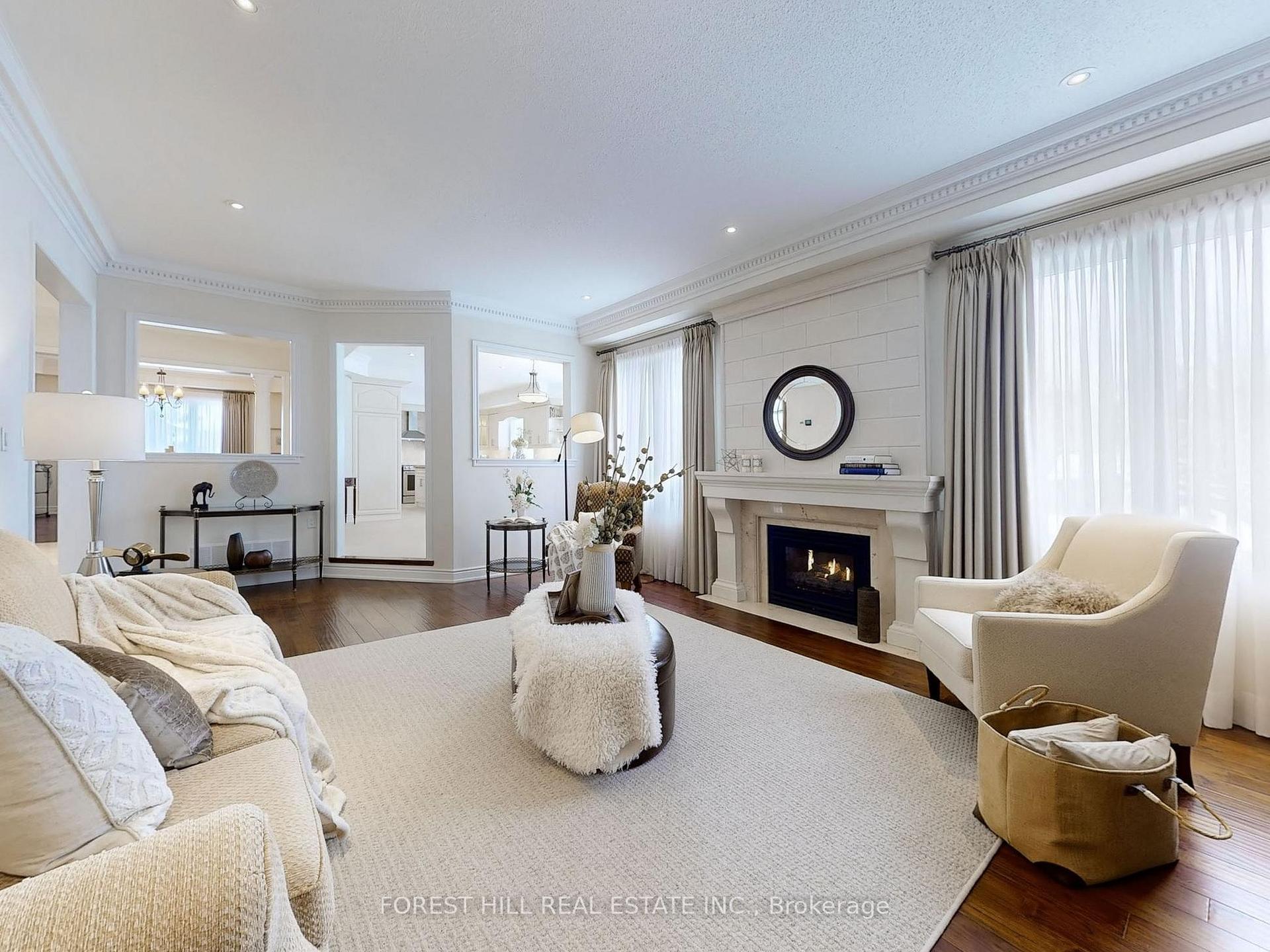 Photo 12 of 189 Silver Rose Crescent, Markham, Cachet — HOMEH