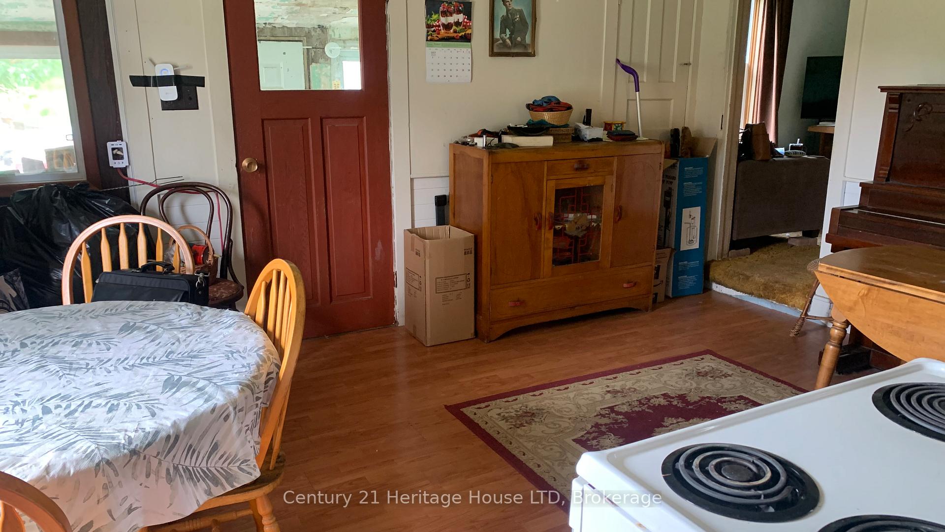 Photo 9 of 387 Poth Street, Pelham, Fenwick — HOMEH