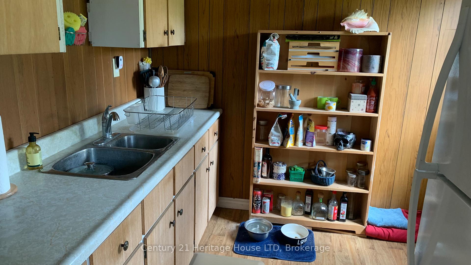 Photo 12 of 387 Poth Street, Pelham, Fenwick — HOMEH