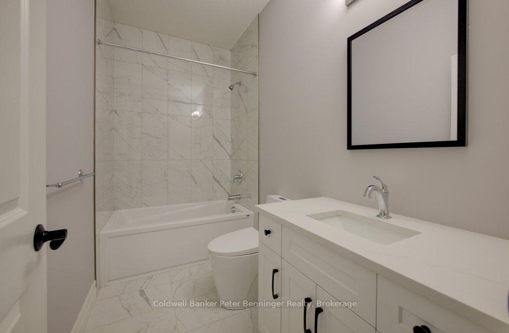 Photo 23 of 705 Hollinger Drive, North Perth, Listowel — HOMEH
