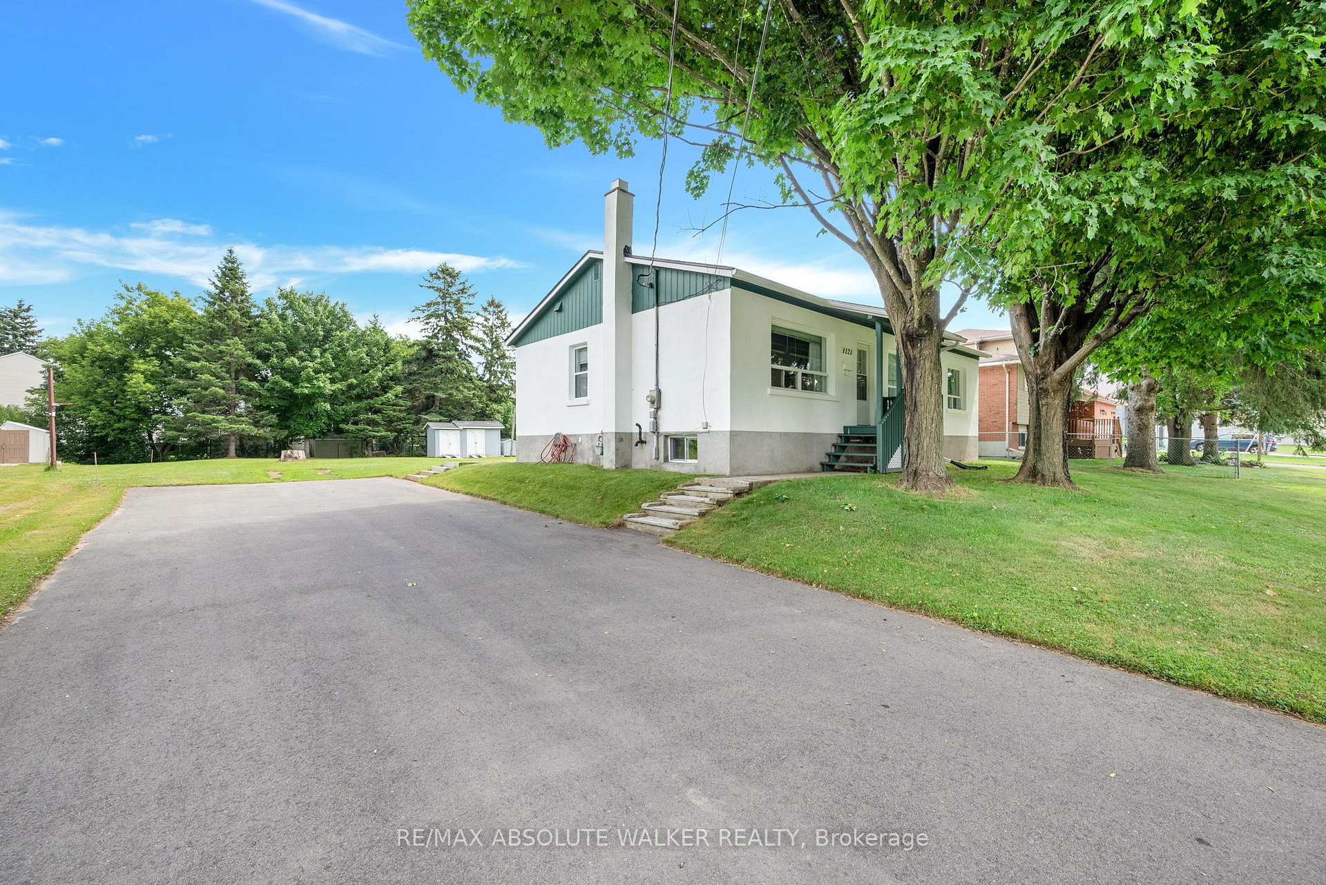 Photo 1 of 1121 Cholette Crescent, Ottawa, Convent Glen South — HOMEH