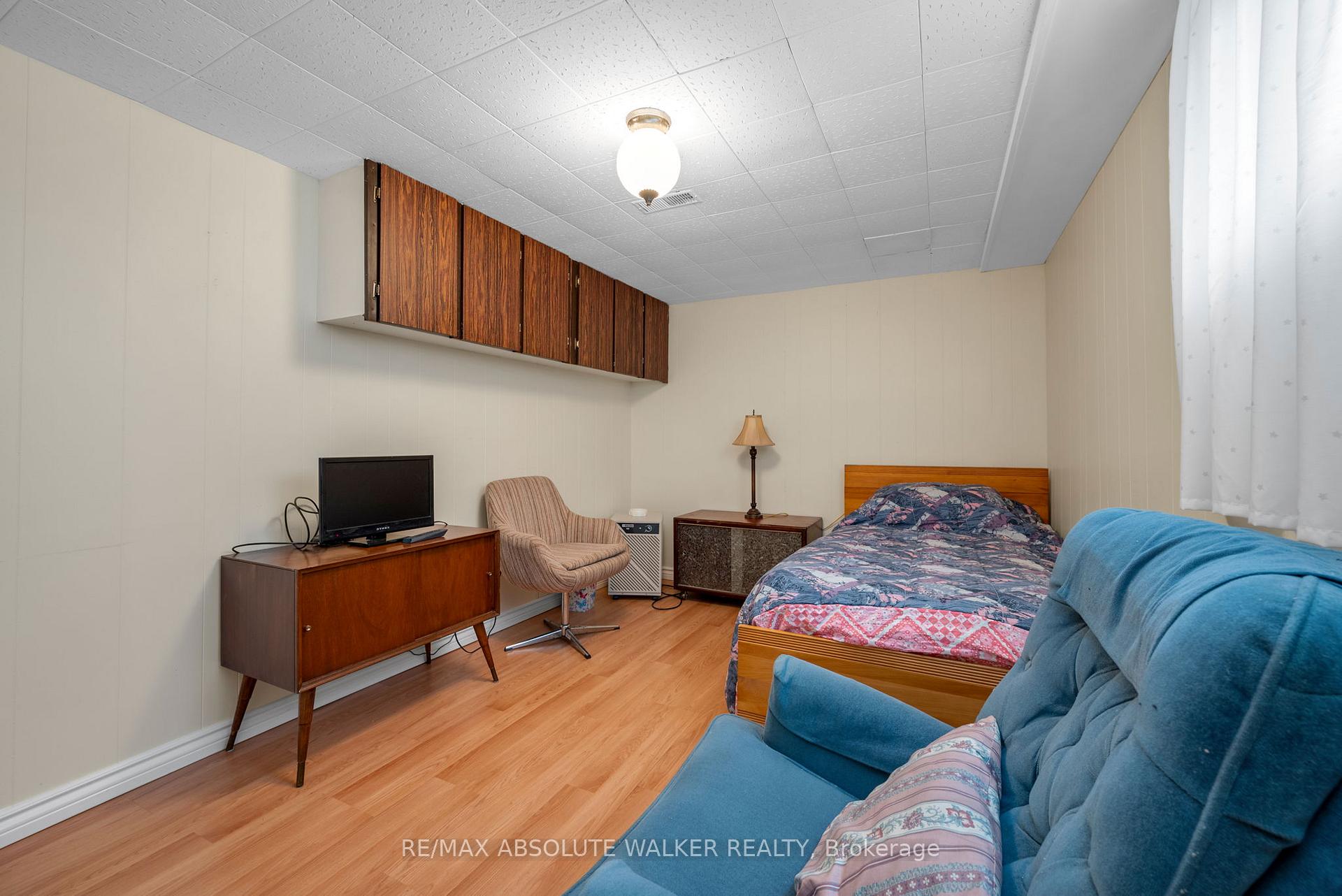 Photo 24 of 1121 Cholette Crescent, Ottawa, Convent Glen South — HOMEH
