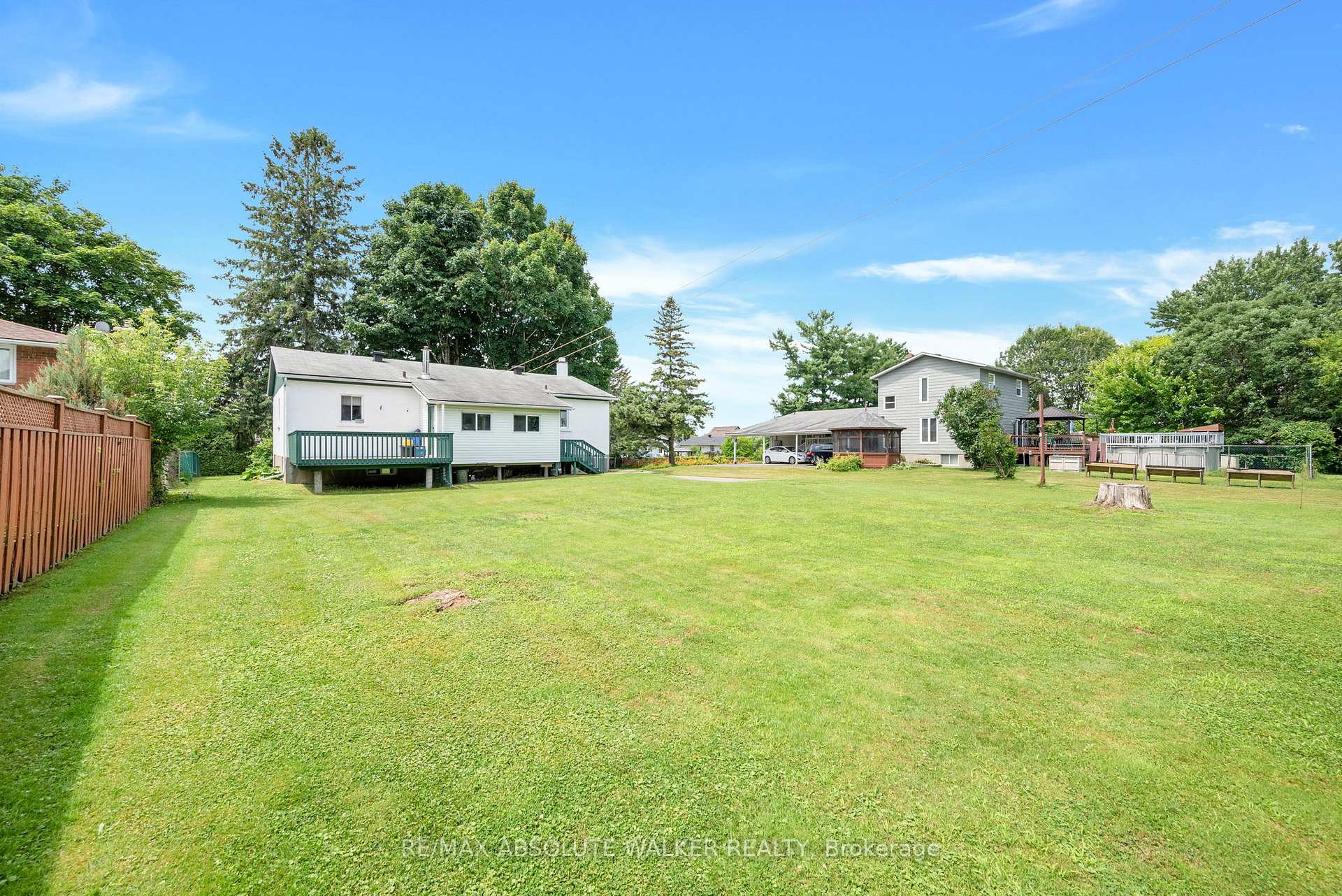 Photo 28 of 1121 Cholette Crescent, Ottawa, Convent Glen South — HOMEH