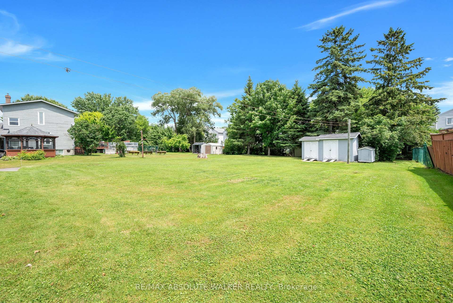 Photo 29 of 1121 Cholette Crescent, Ottawa, Convent Glen South — HOMEH