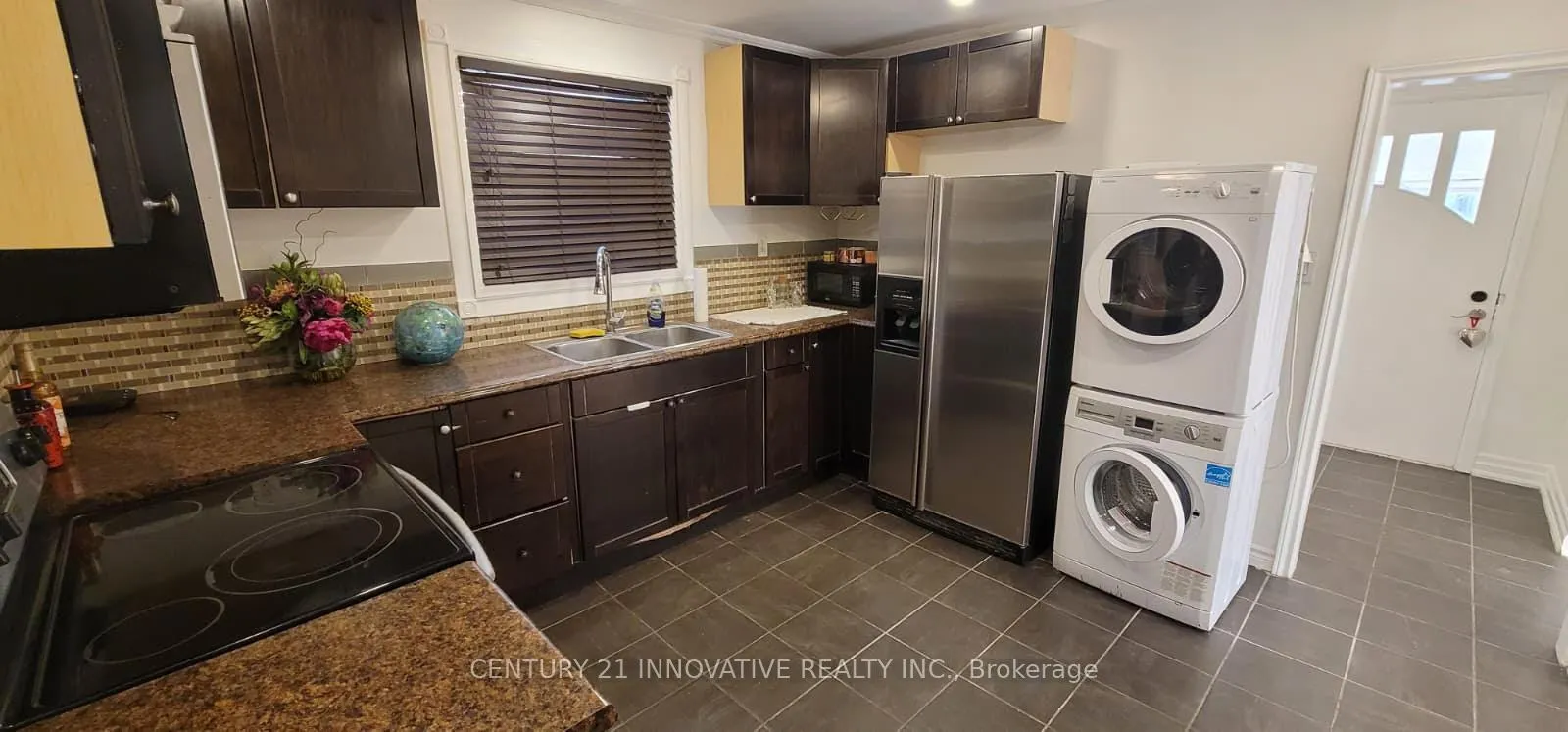 Photo 9 of Unit 1, 249 Highland Avenue, Oshawa, Central — HOMEH