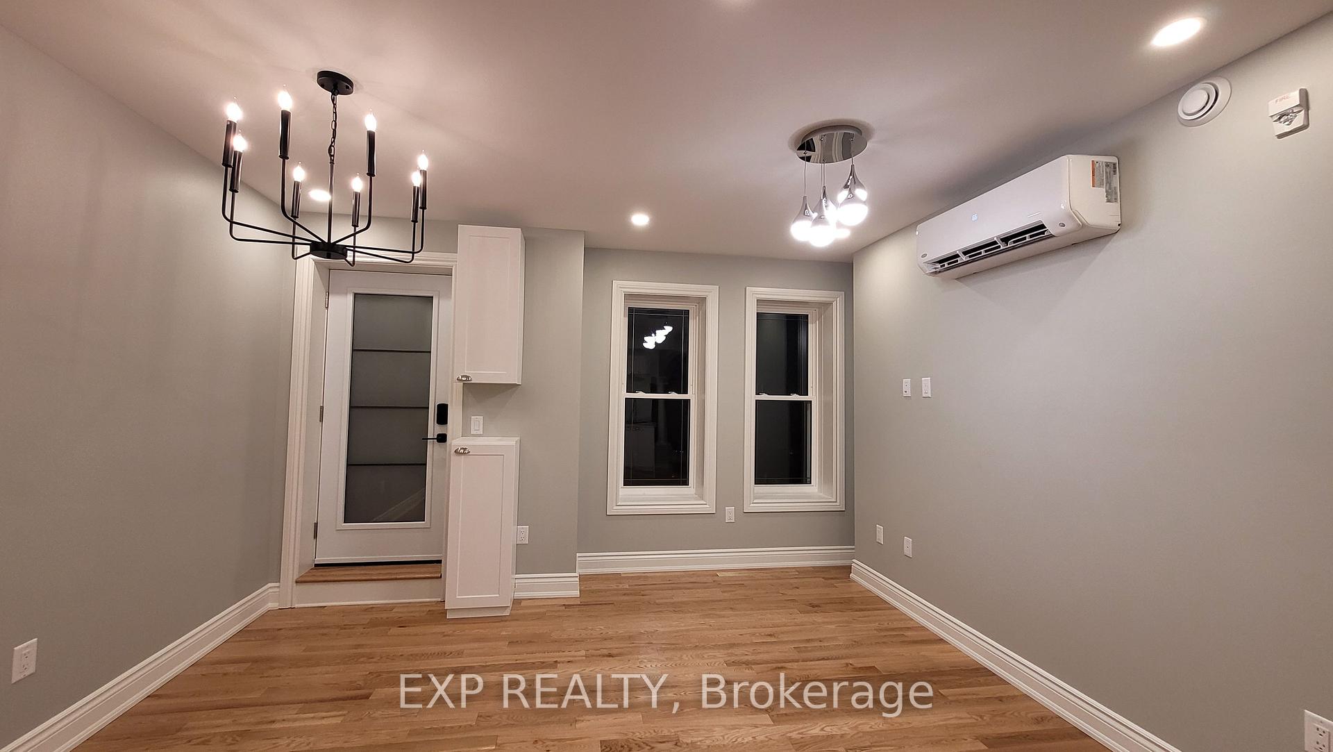 Photo 3 of Unit 202, 157-159 James Street, Ottawa, Ottawa Centre — HOMEH
